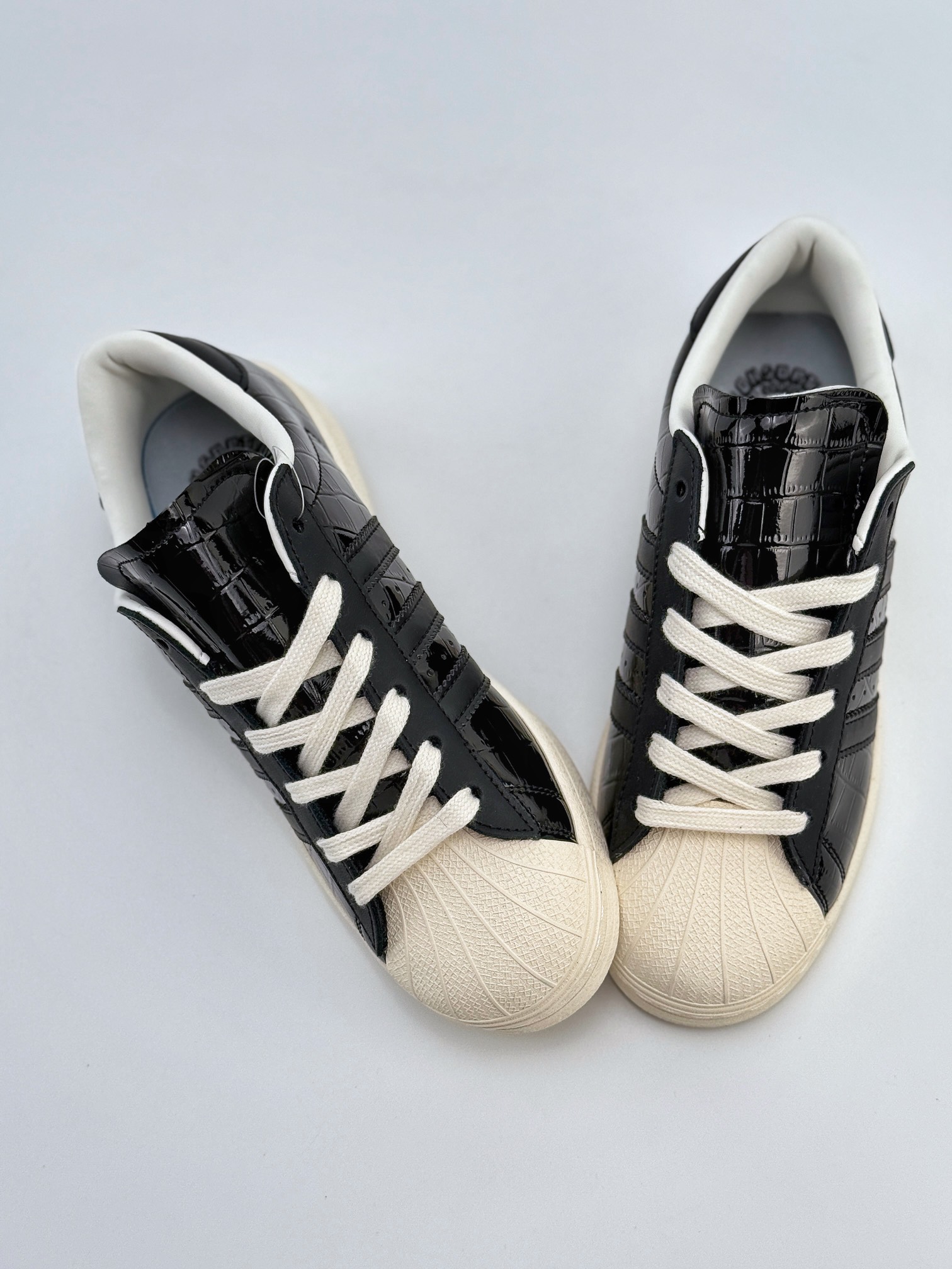 AD Originals Superstar x NEIGHBORHOOD 黑白  B34070