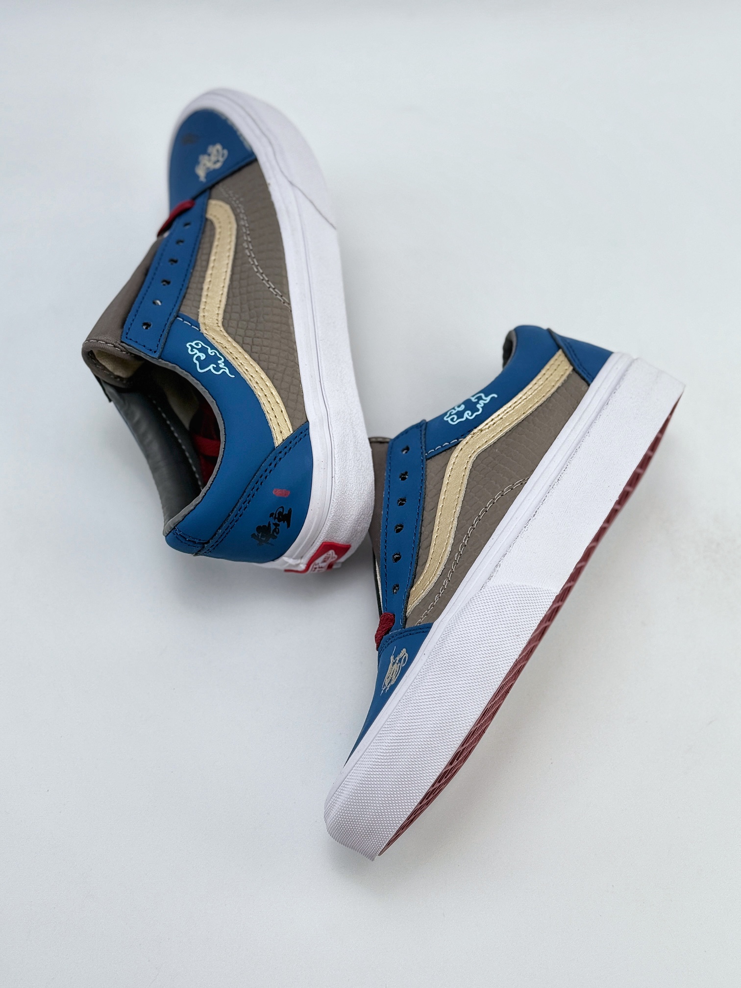 Vans Old Skool 黑神话悟空 祥云龙纹 游戏主题 解构复古减震耐磨轻便低帮板鞋