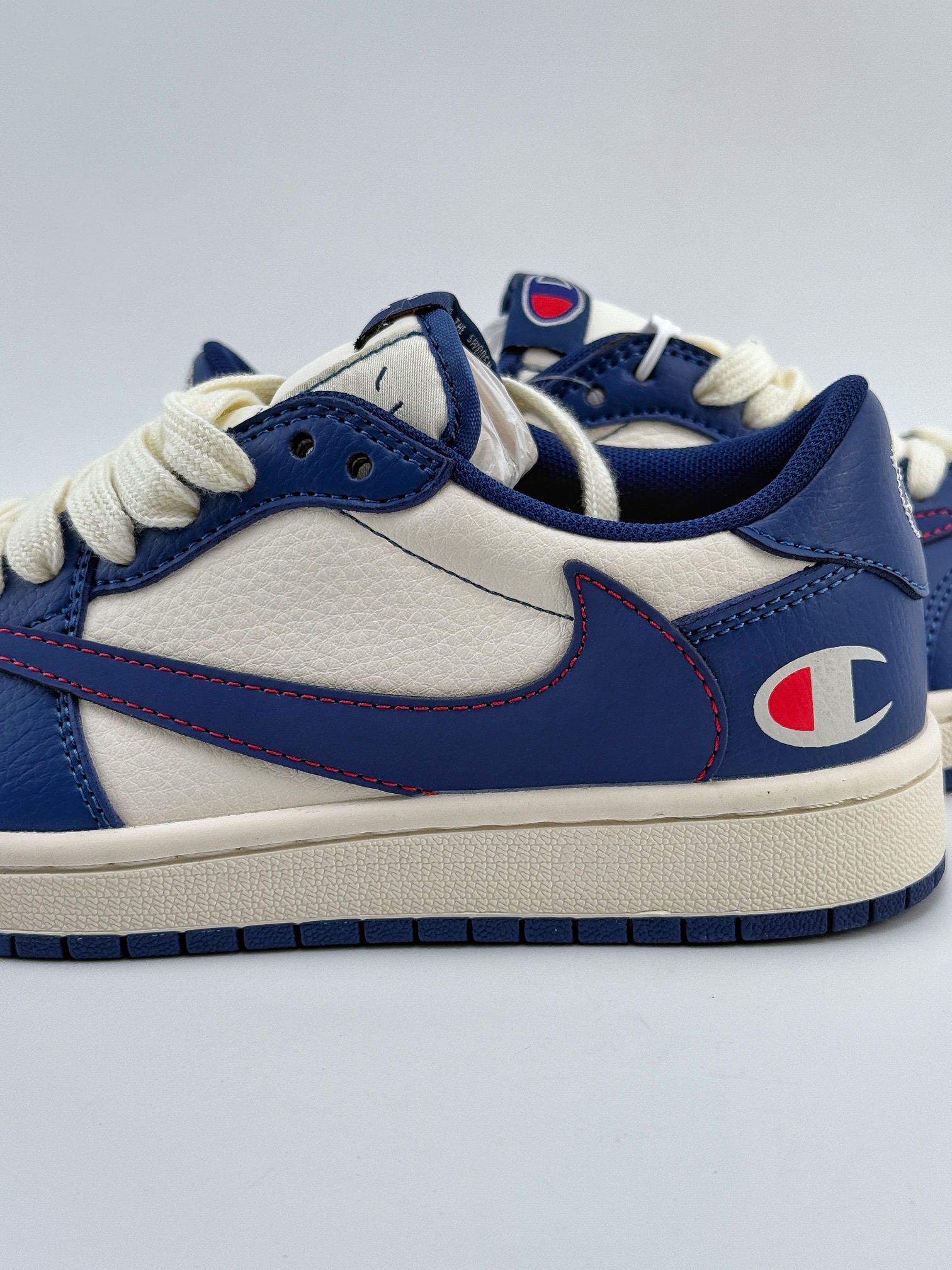 Travis Scott x Nike Air Jordan 1 Low x Champion 米蓝 Air Jordan 1 Low 反转米蓝倒钩  QY1188-118