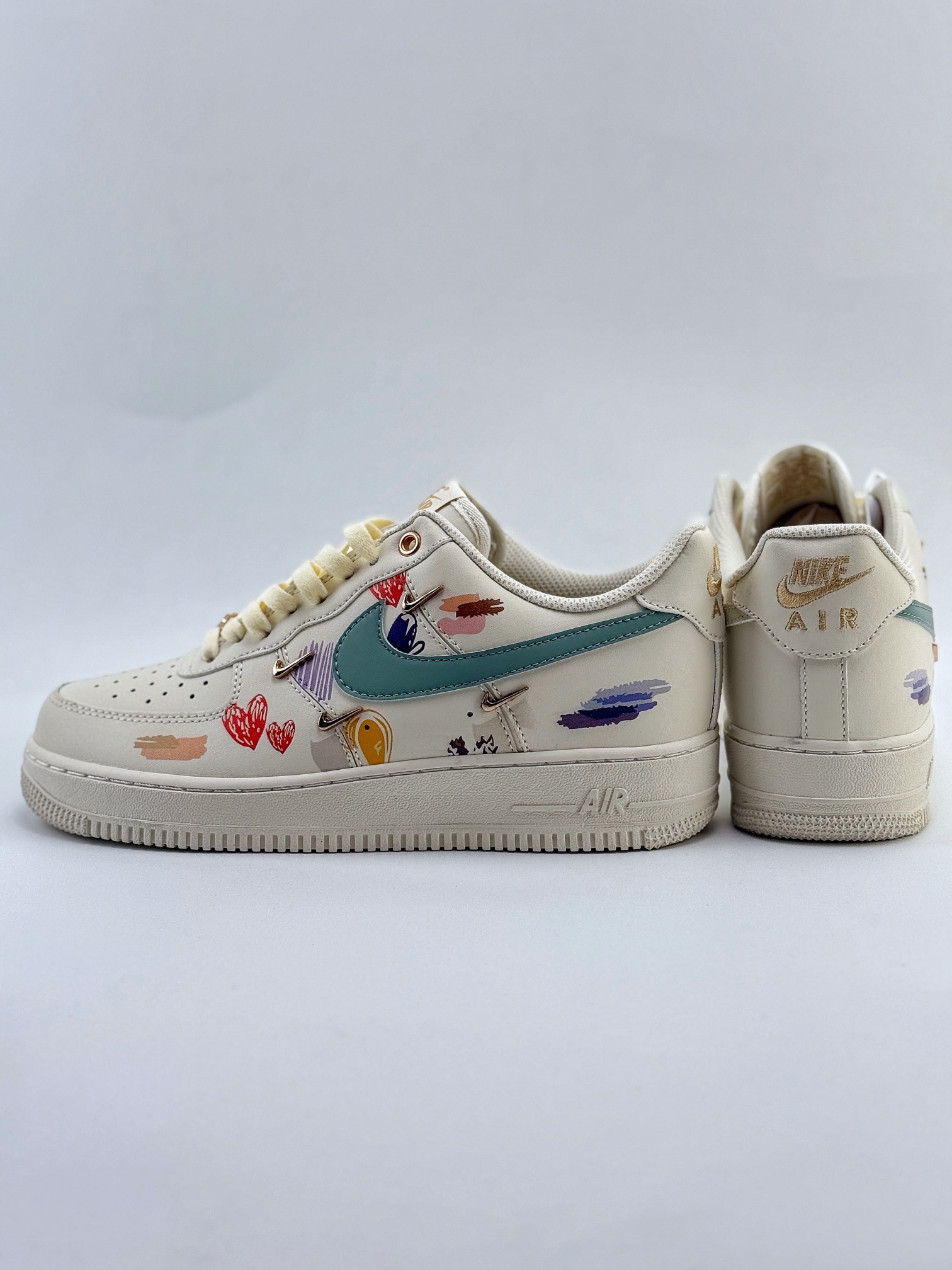 Nike Air Force 1 Low 07 薄荷曼波 七彩爱心 白金 ZH0316-040