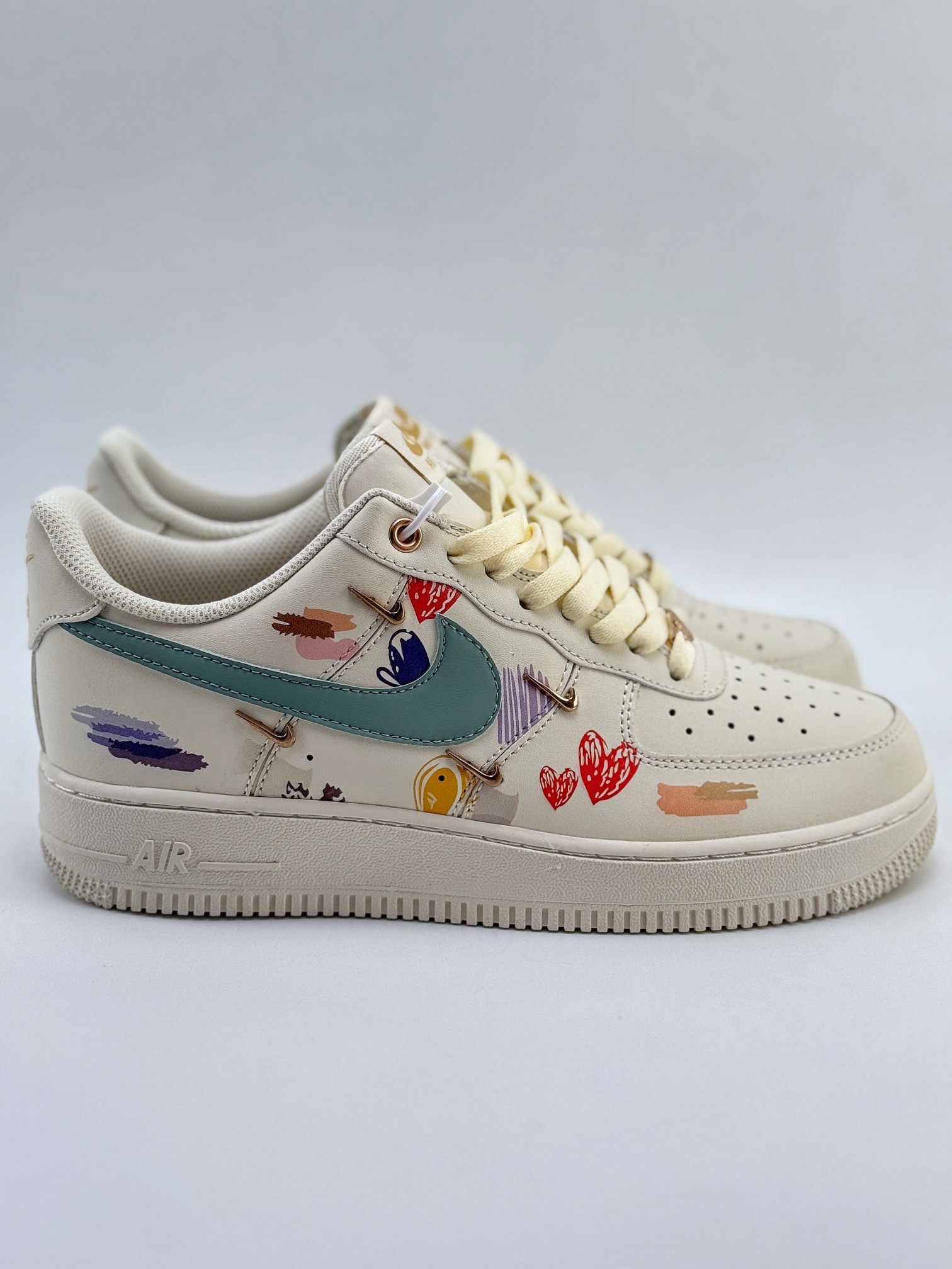 Nike Air Force 1 Low 07 薄荷曼波 七彩爱心 白金 ZH0316-040