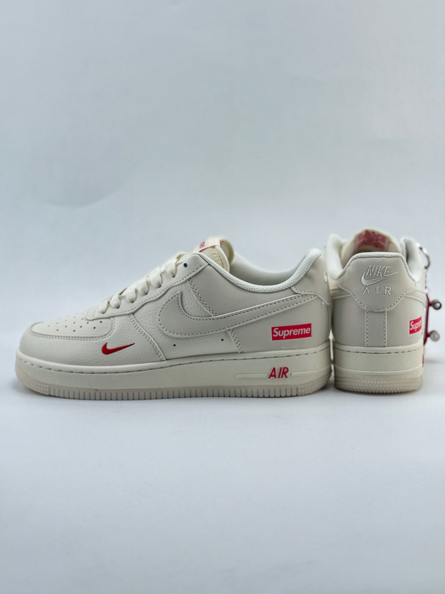 Nike Air Force 1 Low 07 x Supreme 米红小钩  BB7577-214