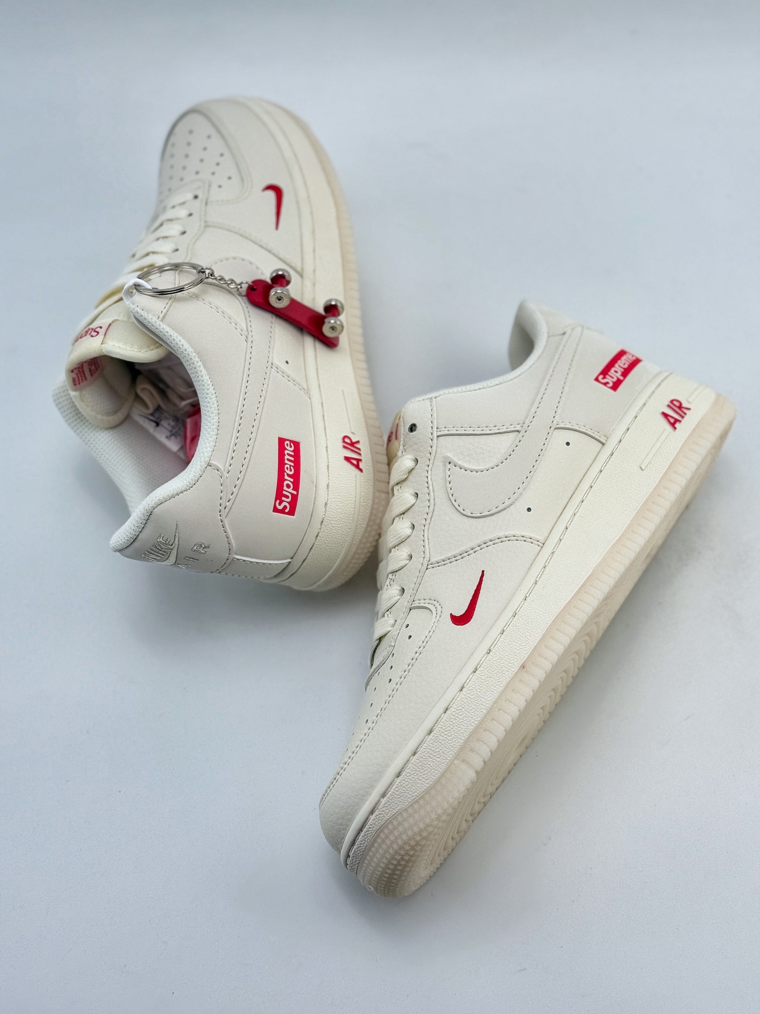 Nike Air Force 1 Low 07 x Supreme 米红小钩  BB7577-214