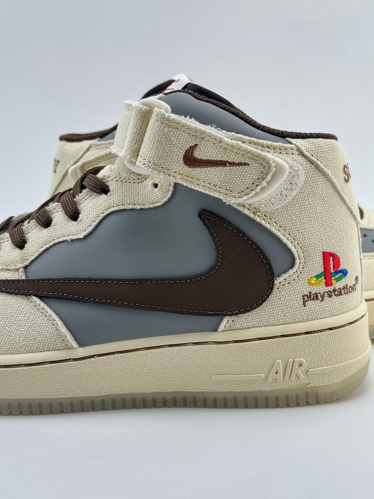 Nike Air Force 1 Mid 07 x ravis Scott x Sony PlayStation 5 联名中帮  BQ5828-202