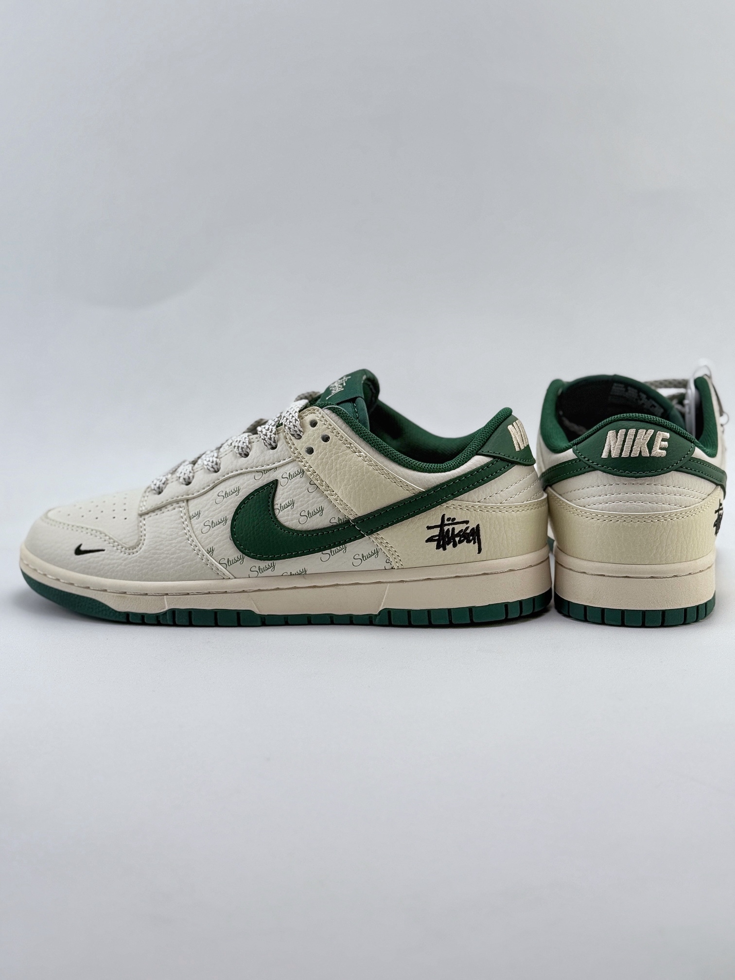 Nike SB Dunk Low x Stussy 米绿小钩满天星  XY1688-013