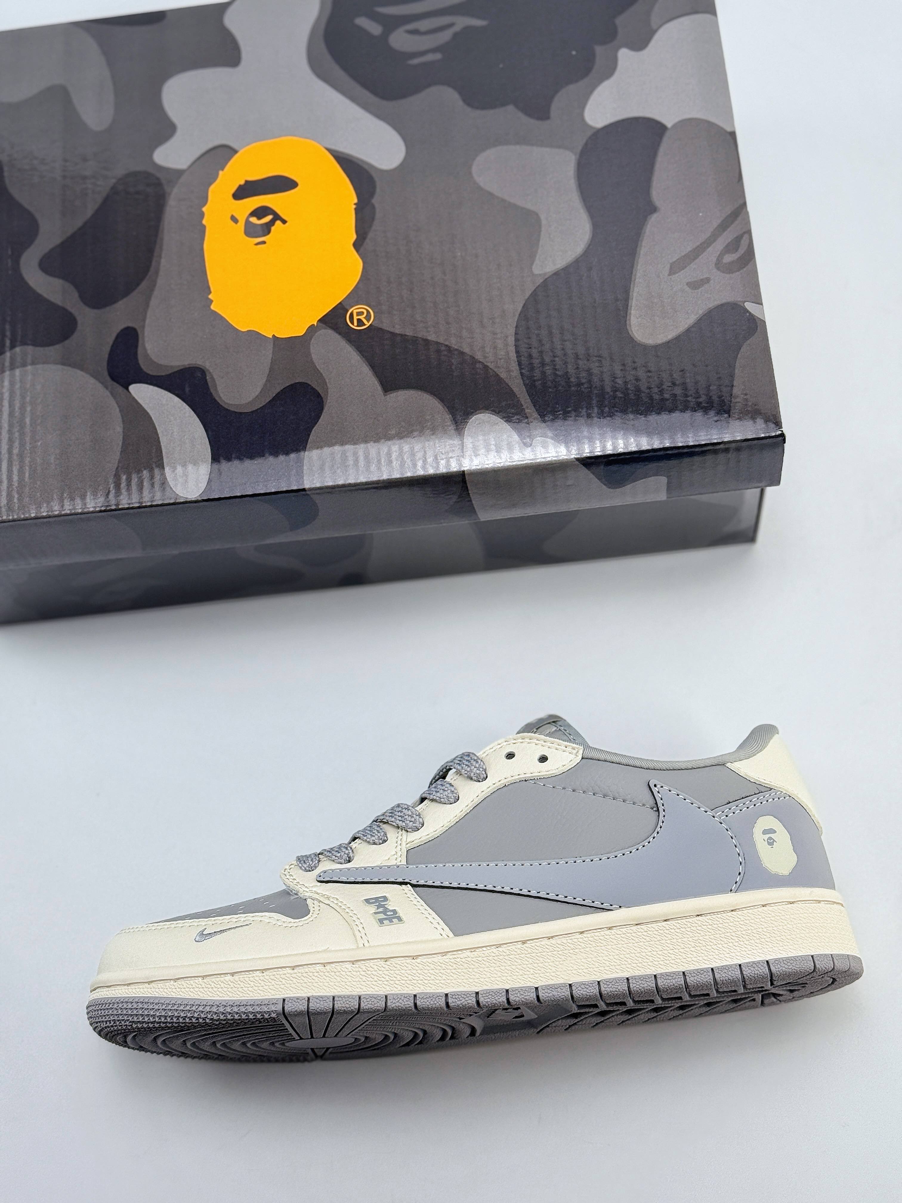 Travis Scott x Nike Air Jordan 1 Low x BAPE 米灰小钩 Air Jordan 1 Low 反转米灰小钩满天星倒钩  BB6511-625