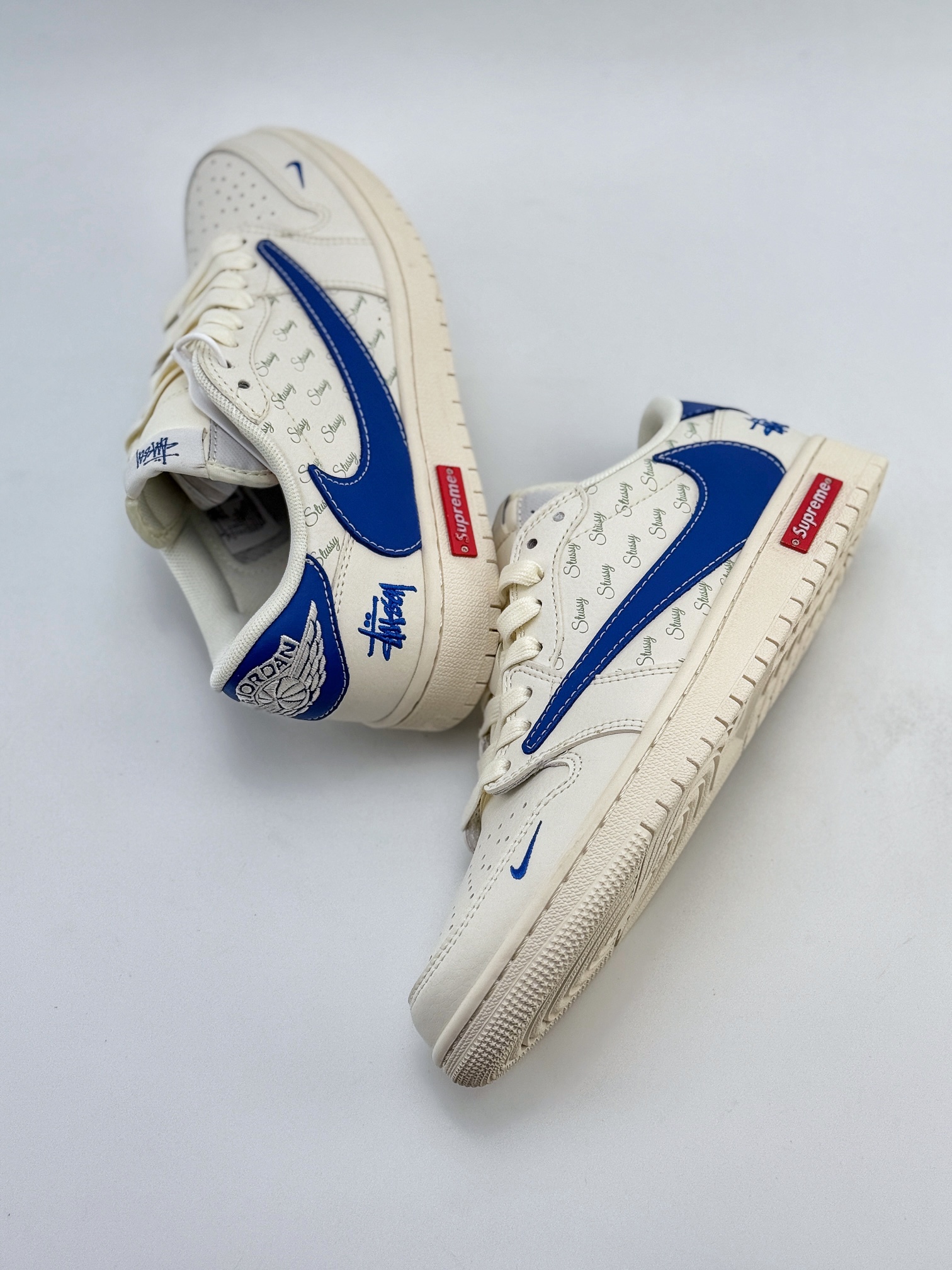 Travis Scott x Nike Air Jordan 1 Low x Supreme x Stussy 米蓝 Air Jordan 1 Low 反转米蓝小钩倒钩  SJ2068-117