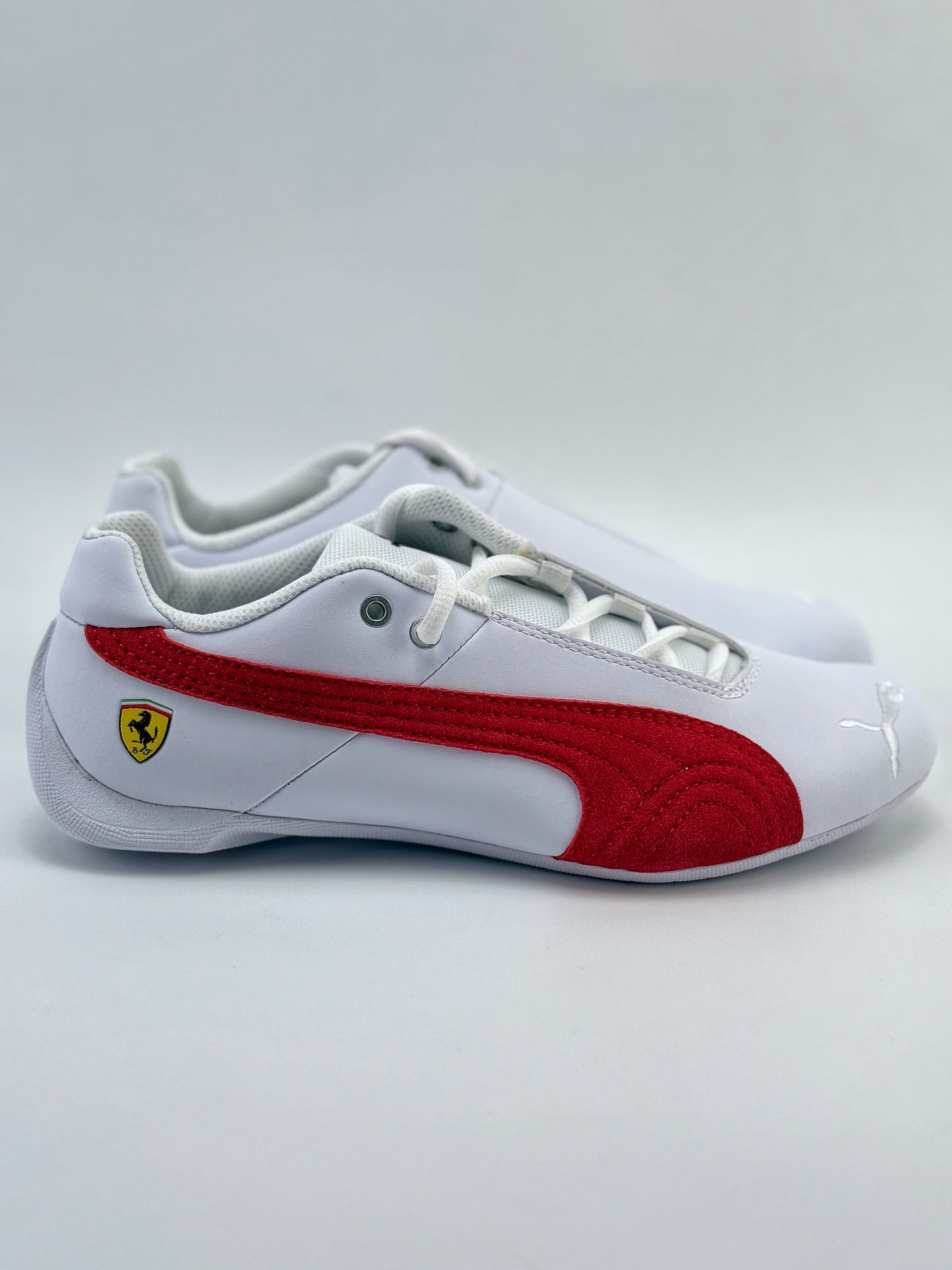 PUMA Future x SPARCO 联名 皮革牛皮织物 圆头休闲鞋  308585-02