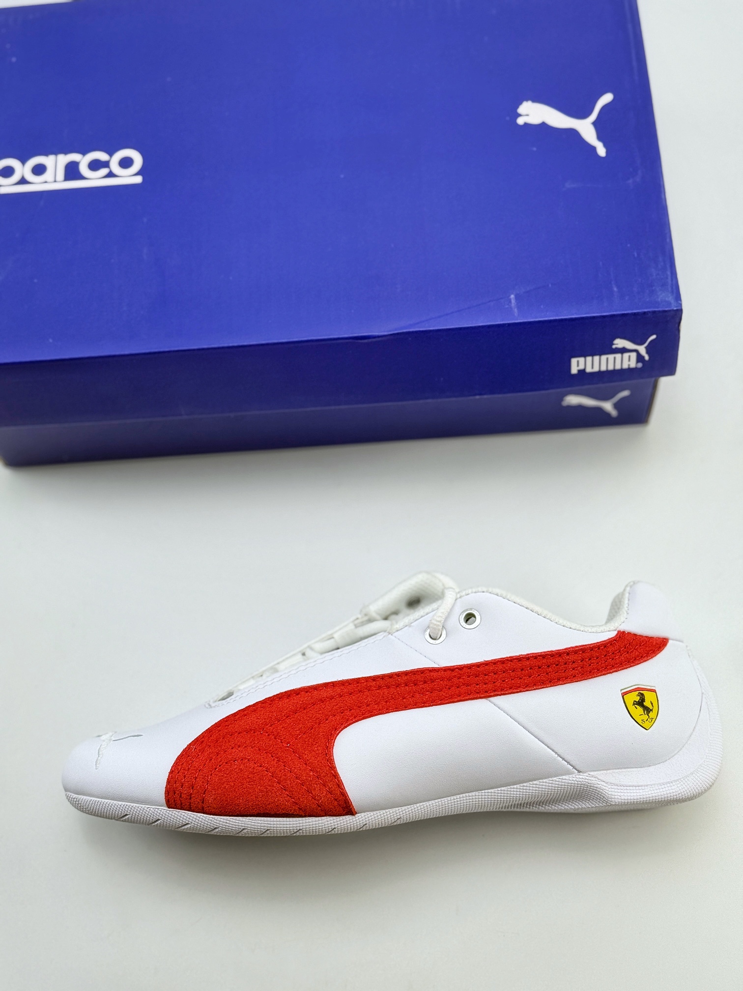 PUMA Future x SPARCO 联名 皮革牛皮织物 圆头休闲鞋  308585-02