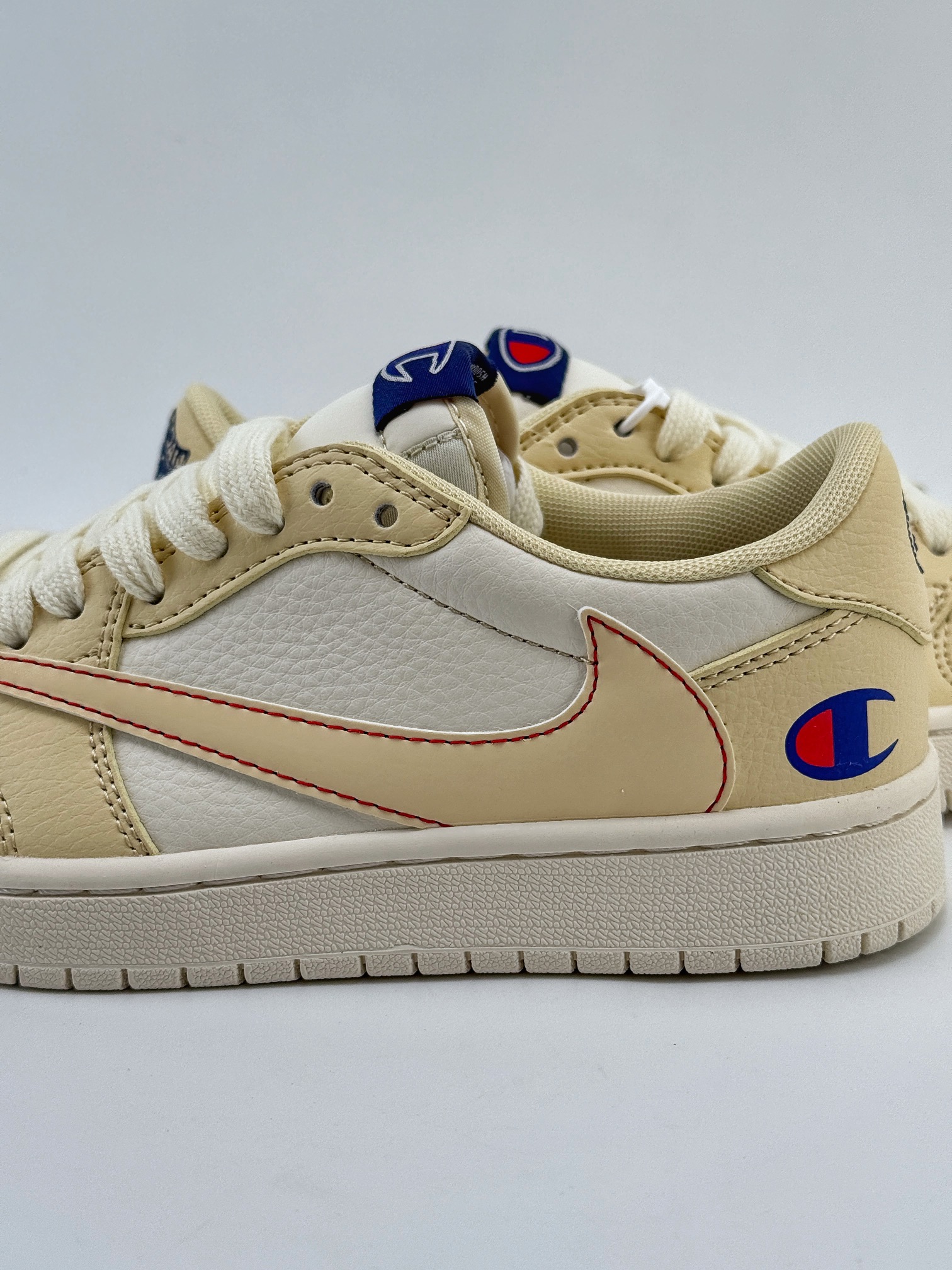 Travis Scott x Nike Air Jordan 1 Low x Champion 米黄 Air Jordan 1 Low 反转米蓝倒钩  QY1188-123