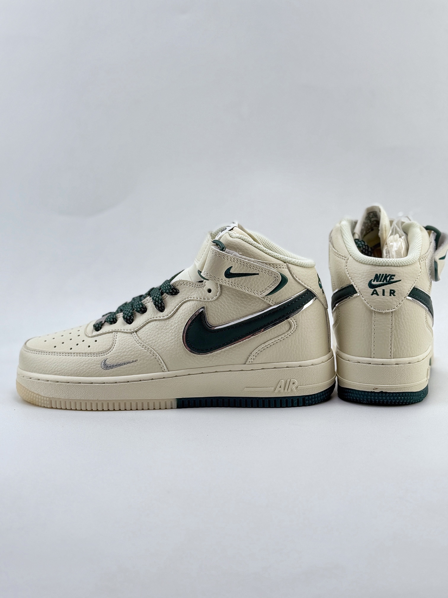 Nike Air Force 1 Mid 07 白绿满天星 XL0236-235