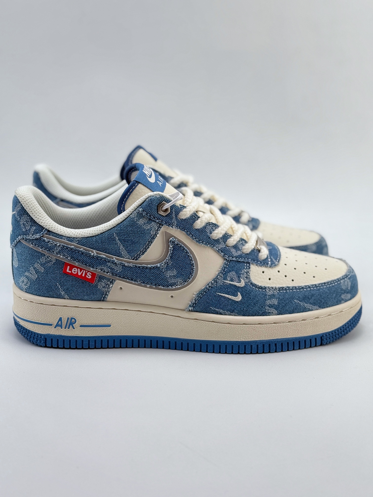 Nike Air Force 1 Low 07 x Levi's 白蓝牛仔布  SJ6698-003