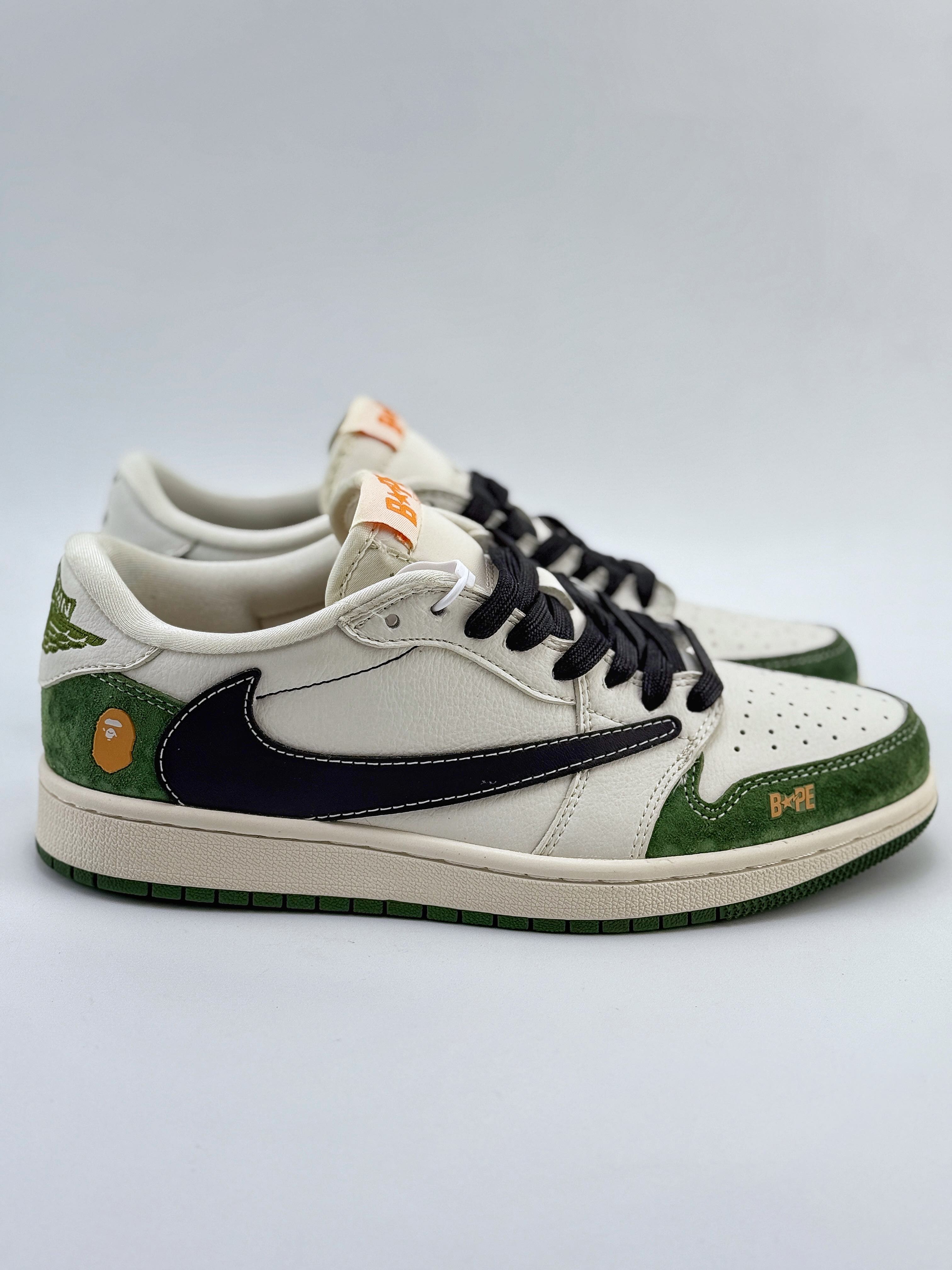 Travis Scott x Nike Air Jordan 1 Low x BAPE 米绿黑 Air Jordan 1 Low 反转米绿黑倒钩  XY2688-107