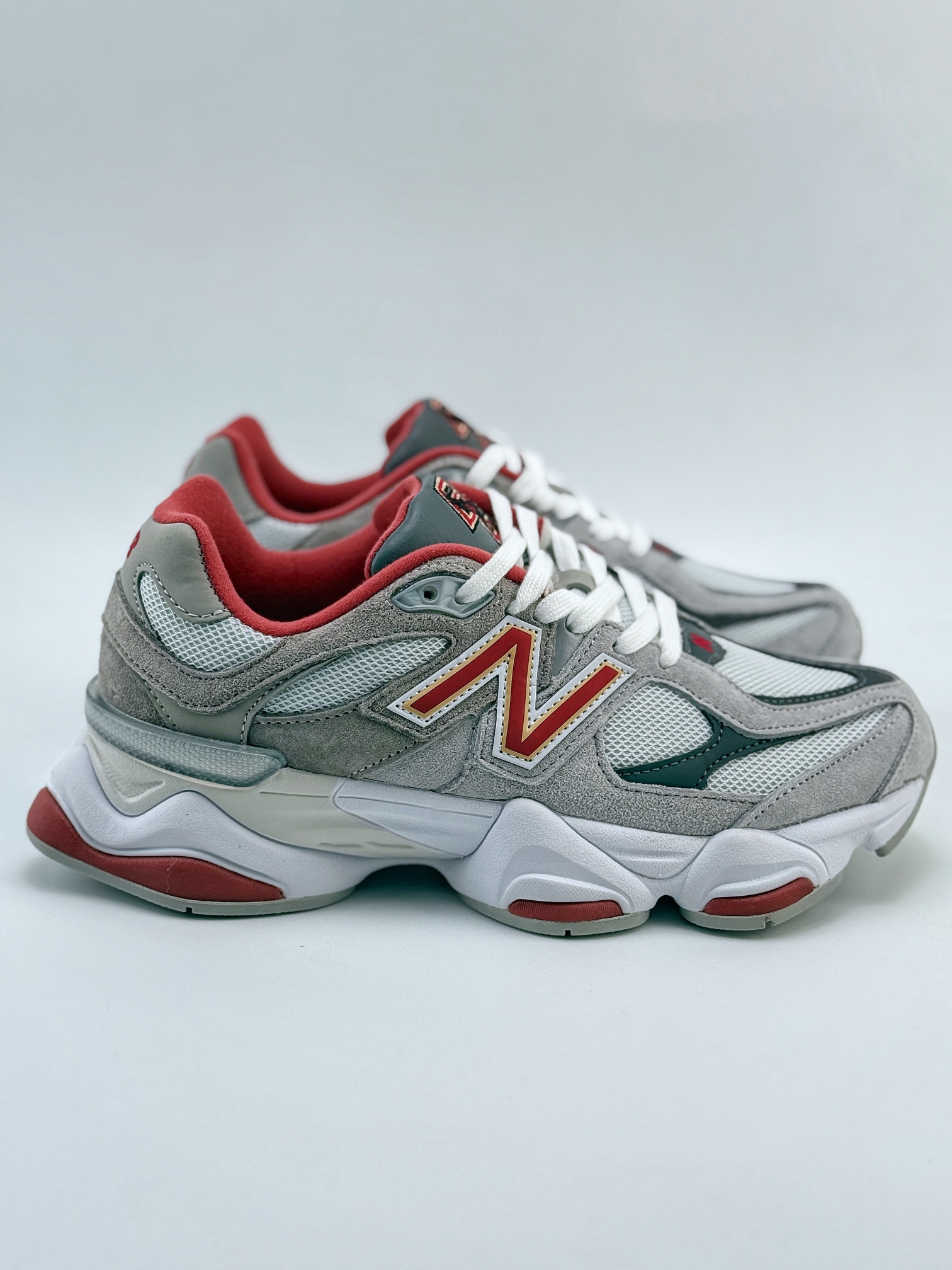 Joe Freshgoods x New Balance 版本 NB9060 联名款 复古休闲运动慢跑鞋  U9060EGL