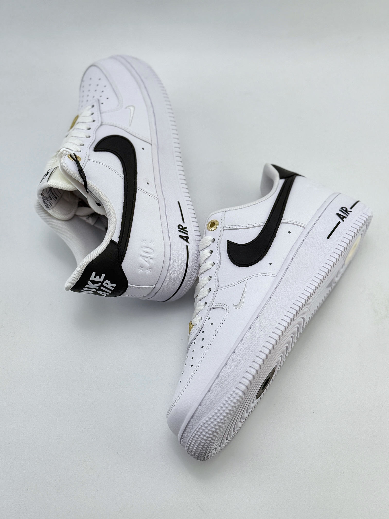 Nike Air Force 1 Low 07 黑白 DQ7658-100