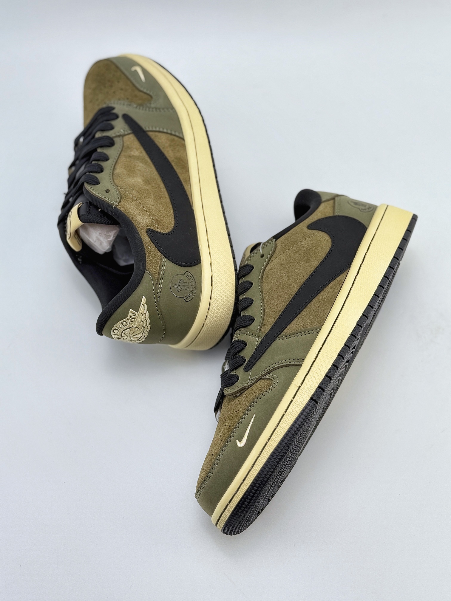 Travis Scott x Nike Air Jordan 1 Low x Moncler Air Jordan 1 Low 反转军绿黑小钩倒钩 CH6336-007