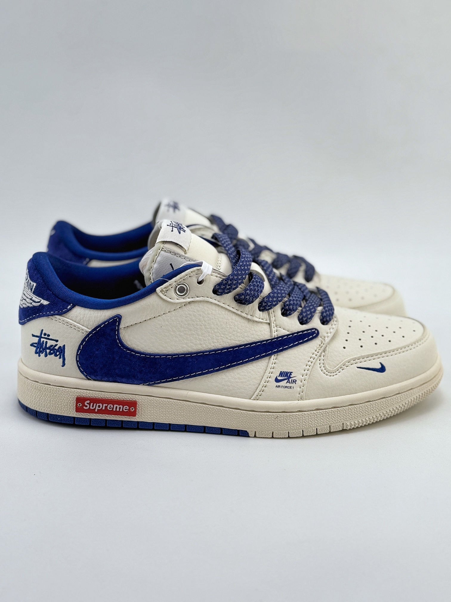 Travis Scott x Nike Air Jordan 1 Low x Supreme 米蓝 Air Jordan 1 Low 反转米蓝小钩满天星倒钩 SJ2068-127