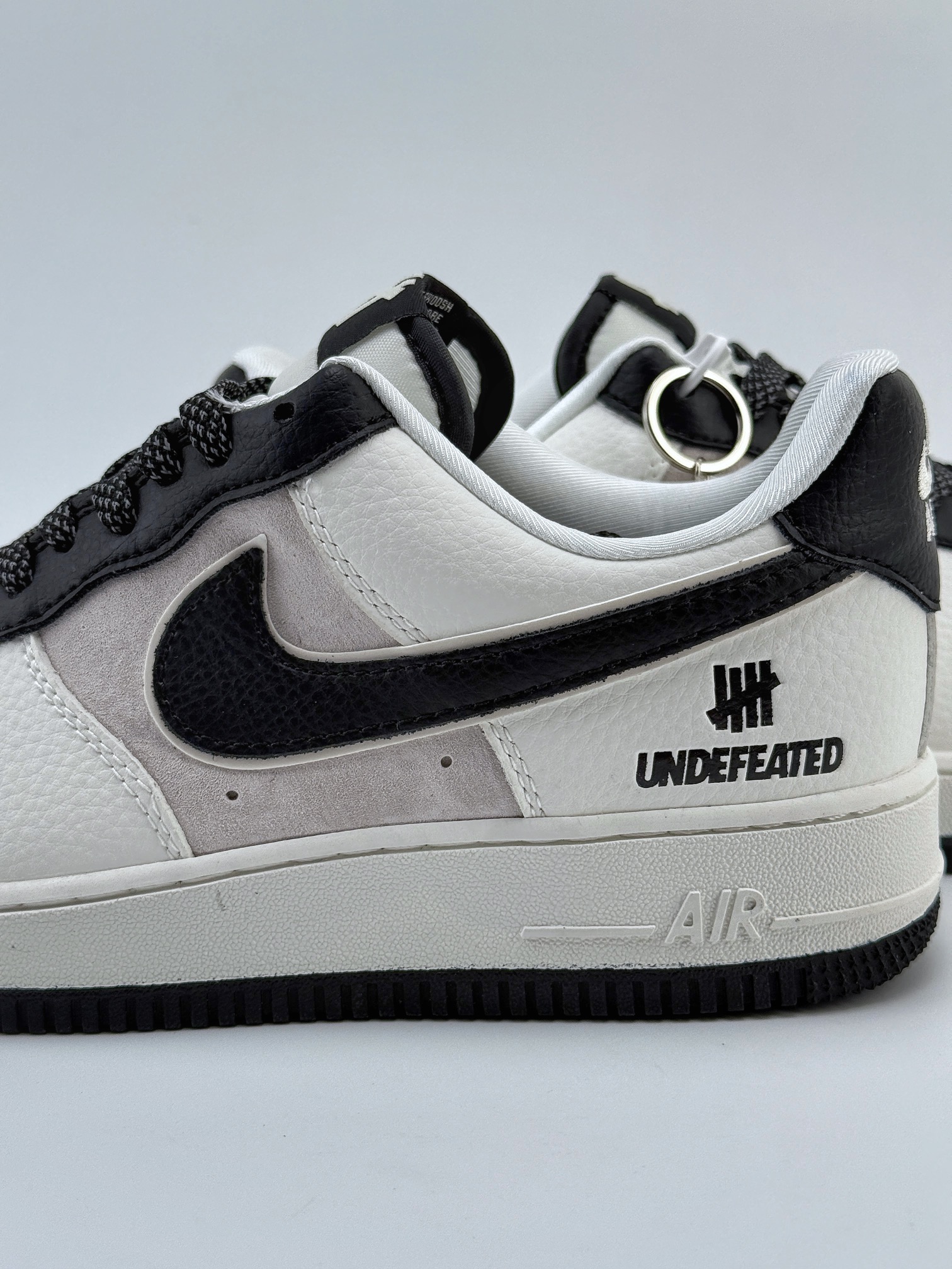 Nike Air Force 1 Low 07 x UNDEFEATED 白黑满天星 KK1988-003