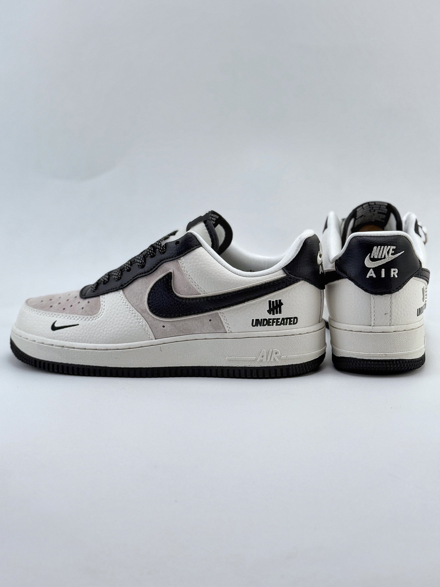 Nike Air Force 1 Low 07 x UNDEFEATED 白黑满天星 KK1988-003