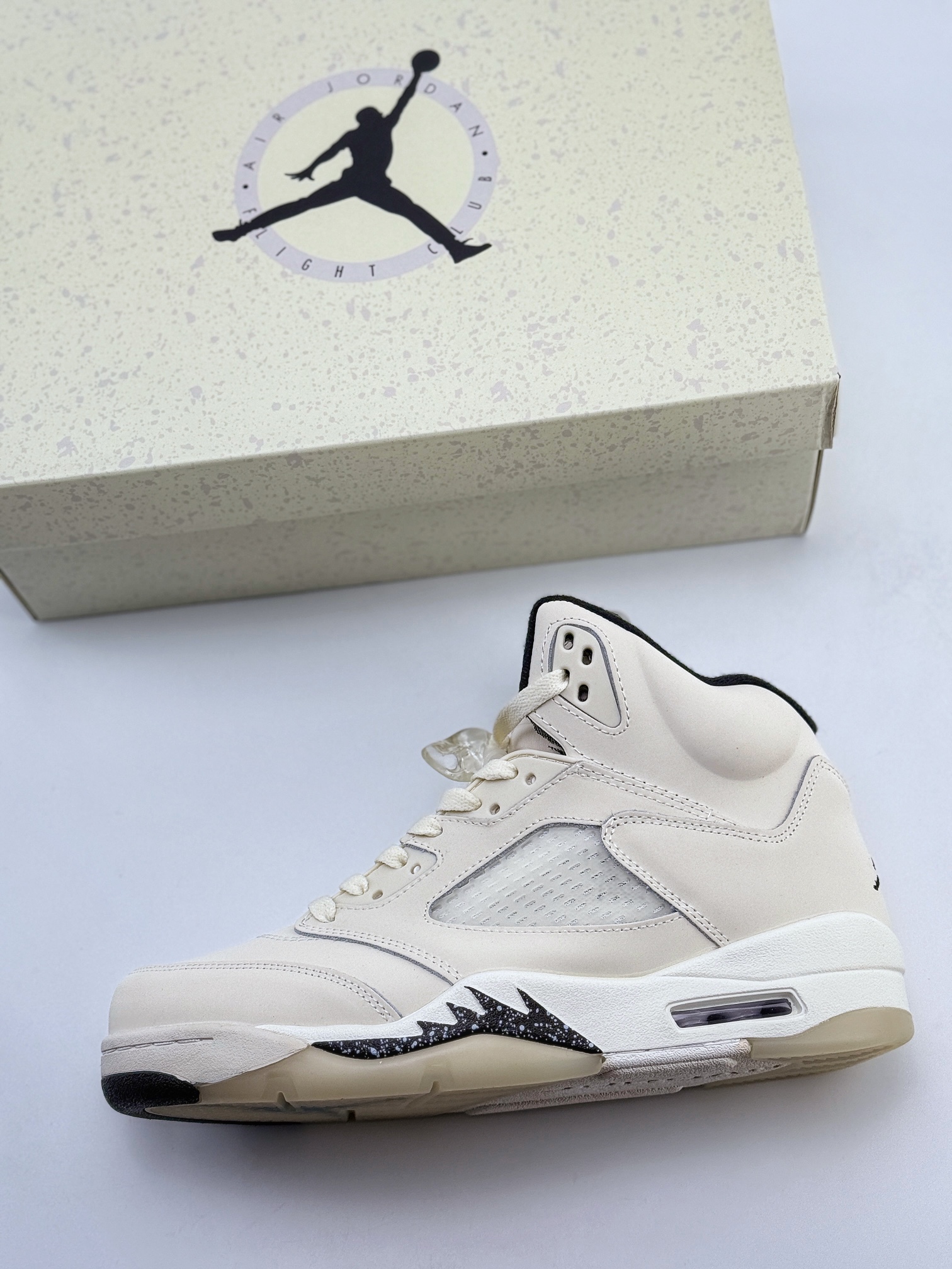 Air Jordan 5 Retro SE ”Sail” 米白 潮流复古篮球鞋   FN7405-100