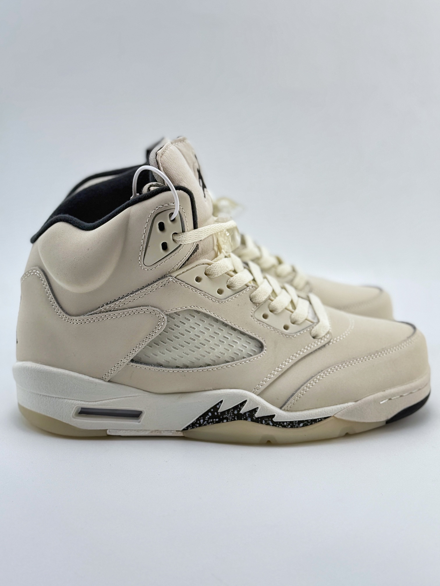 Air Jordan 5 Retro SE ”Sail” 米白 潮流复古篮球鞋   FN7405-100