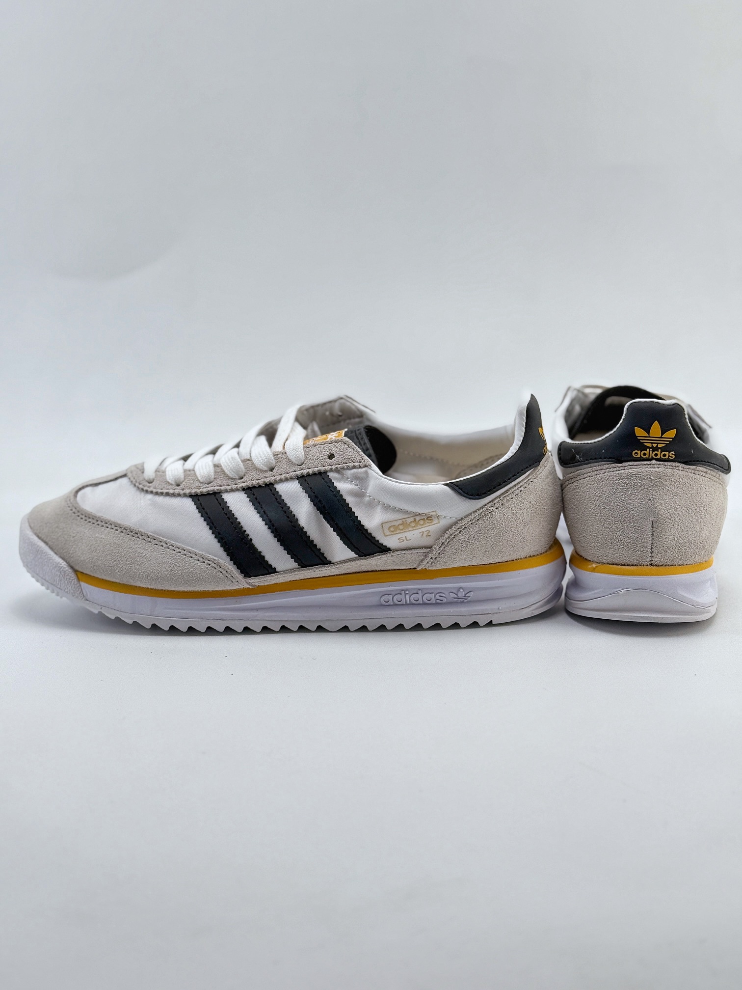 adidas Originals SL 72 RS 阿迪休闲防滑耐磨低帮板鞋 IH4823