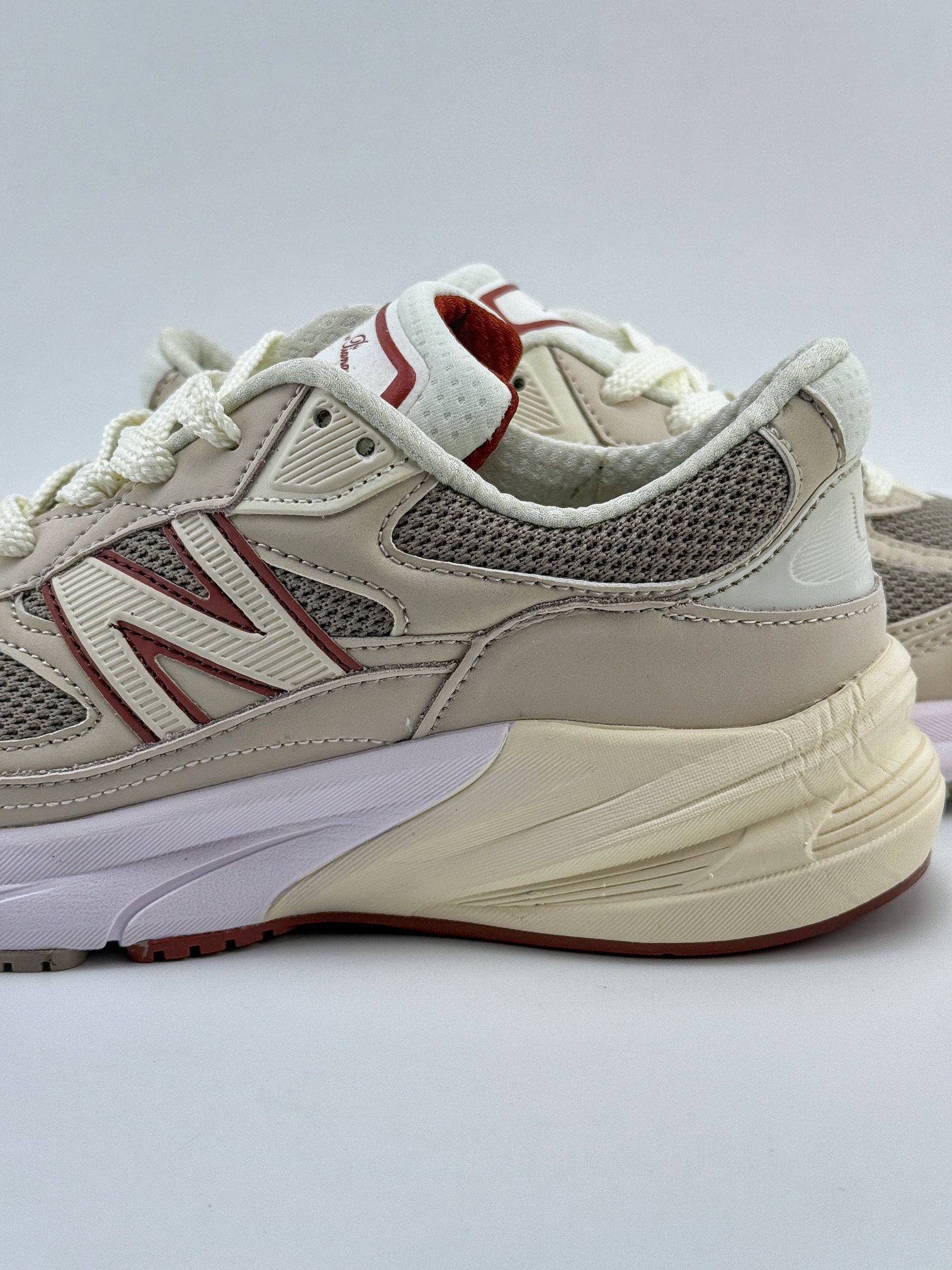 New Balance x Loro Piana NB990 V6系列 版本 美产元祖灰色 复古休闲跑步鞋   U990LP6HD