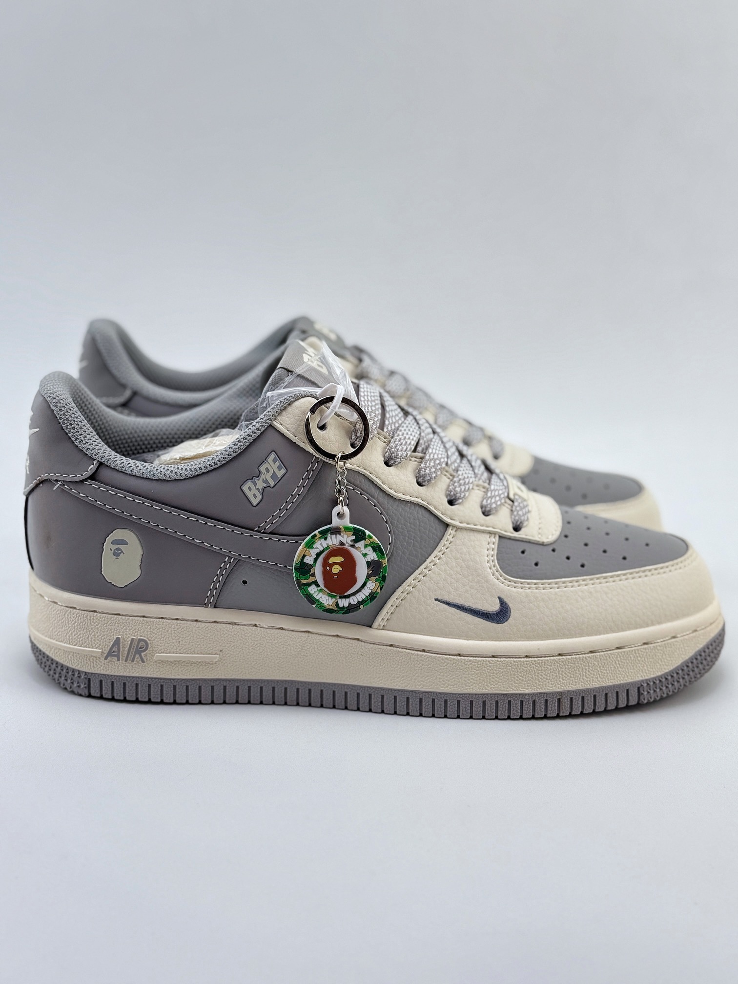 Nike Air Force 1 Low 07 x BAPE 米灰小钩满天星  BB6566-207