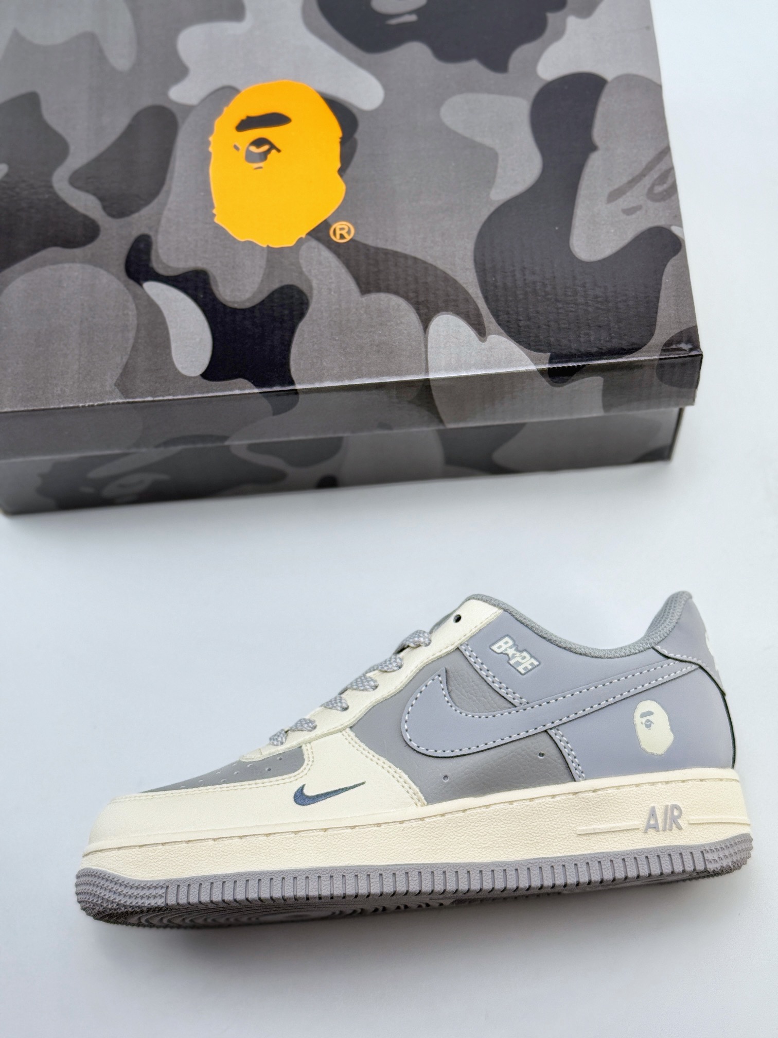 Nike Air Force 1 Low 07 x BAPE 米灰小钩满天星  BB6566-207