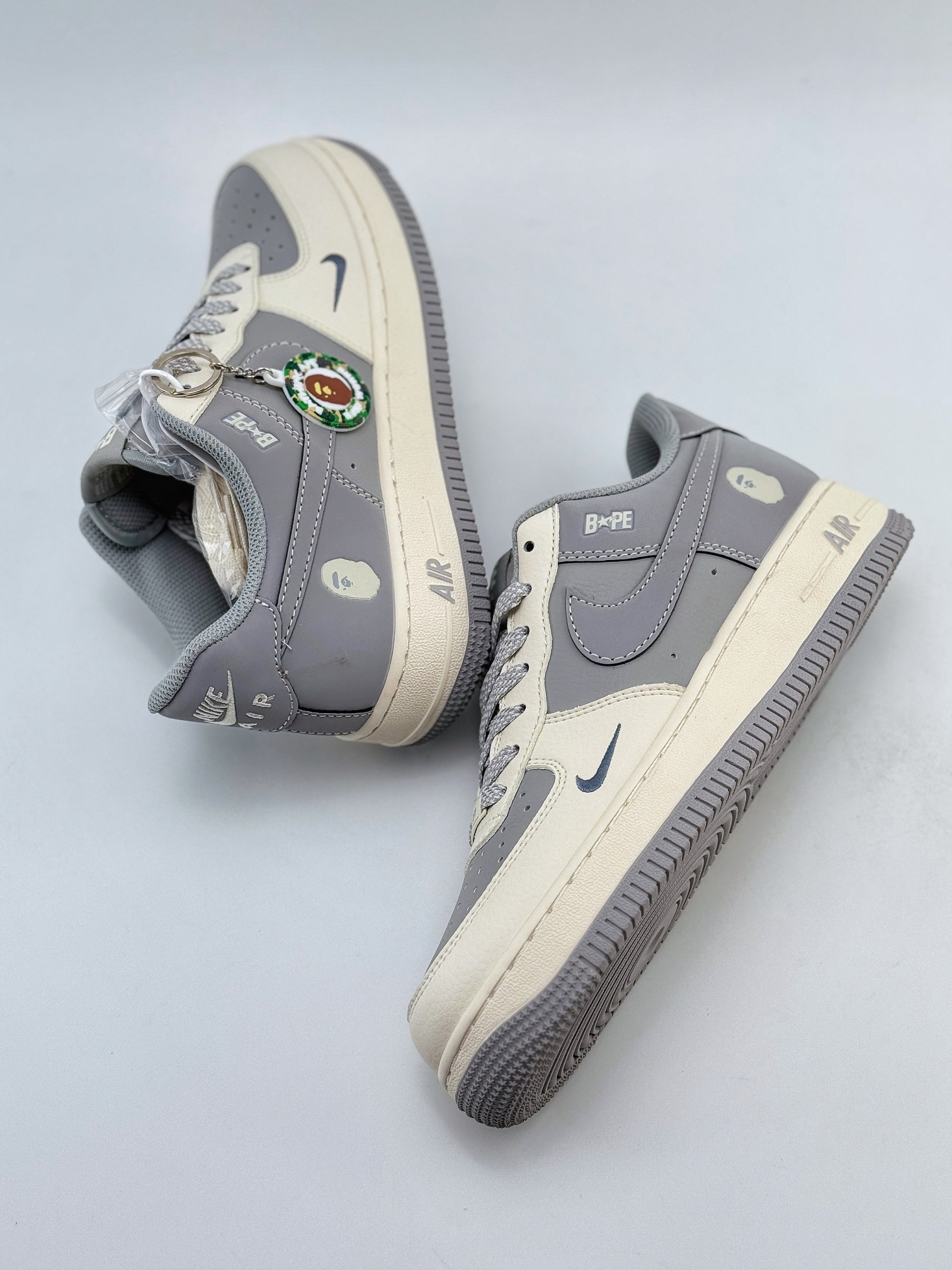 Nike Air Force 1 Low 07 x BAPE 米灰小钩满天星  BB6566-207