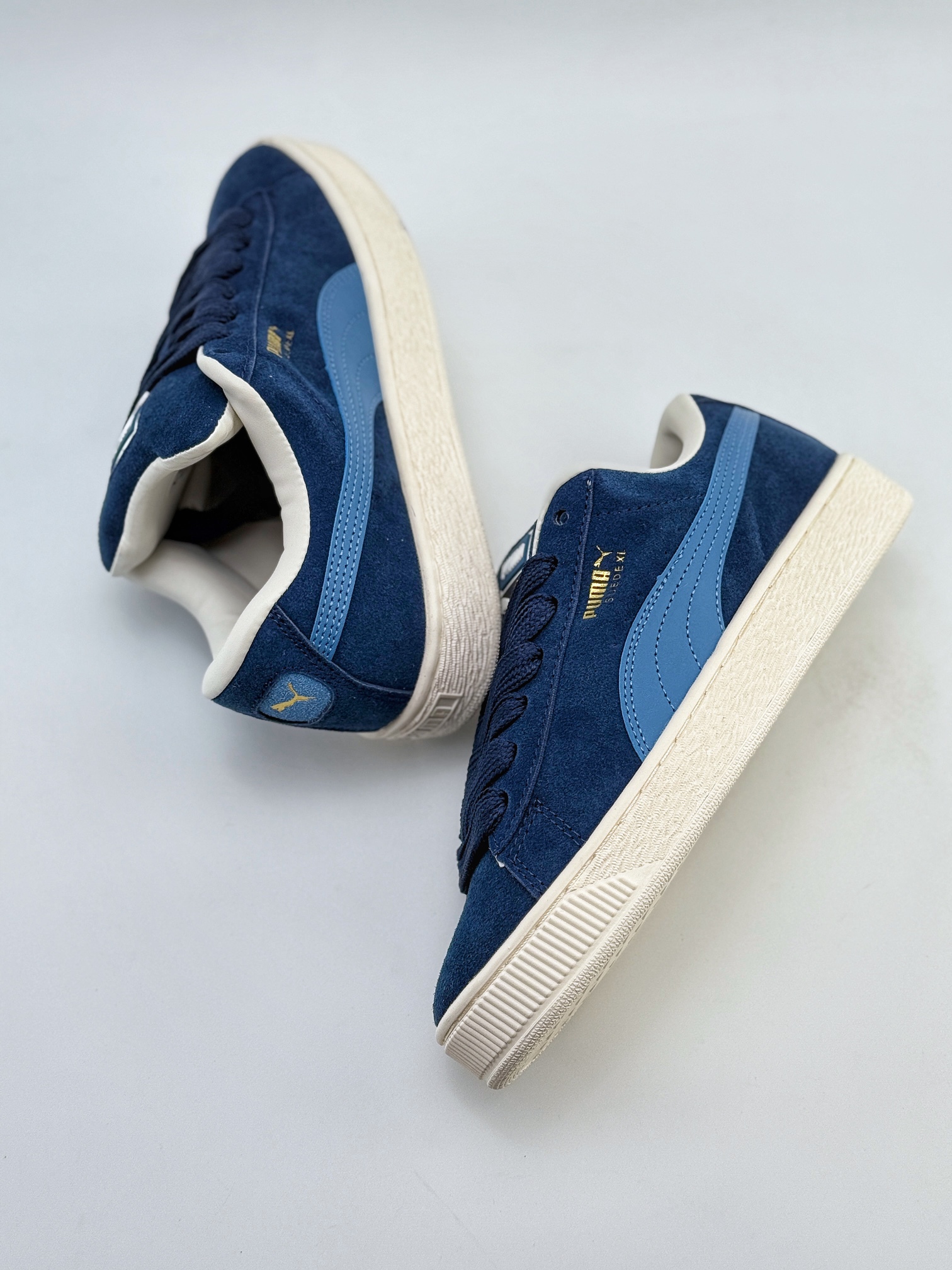 PUMA Suede XL 百搭单品 厚鞋舌轻便防滑低帮板鞋 395205-17