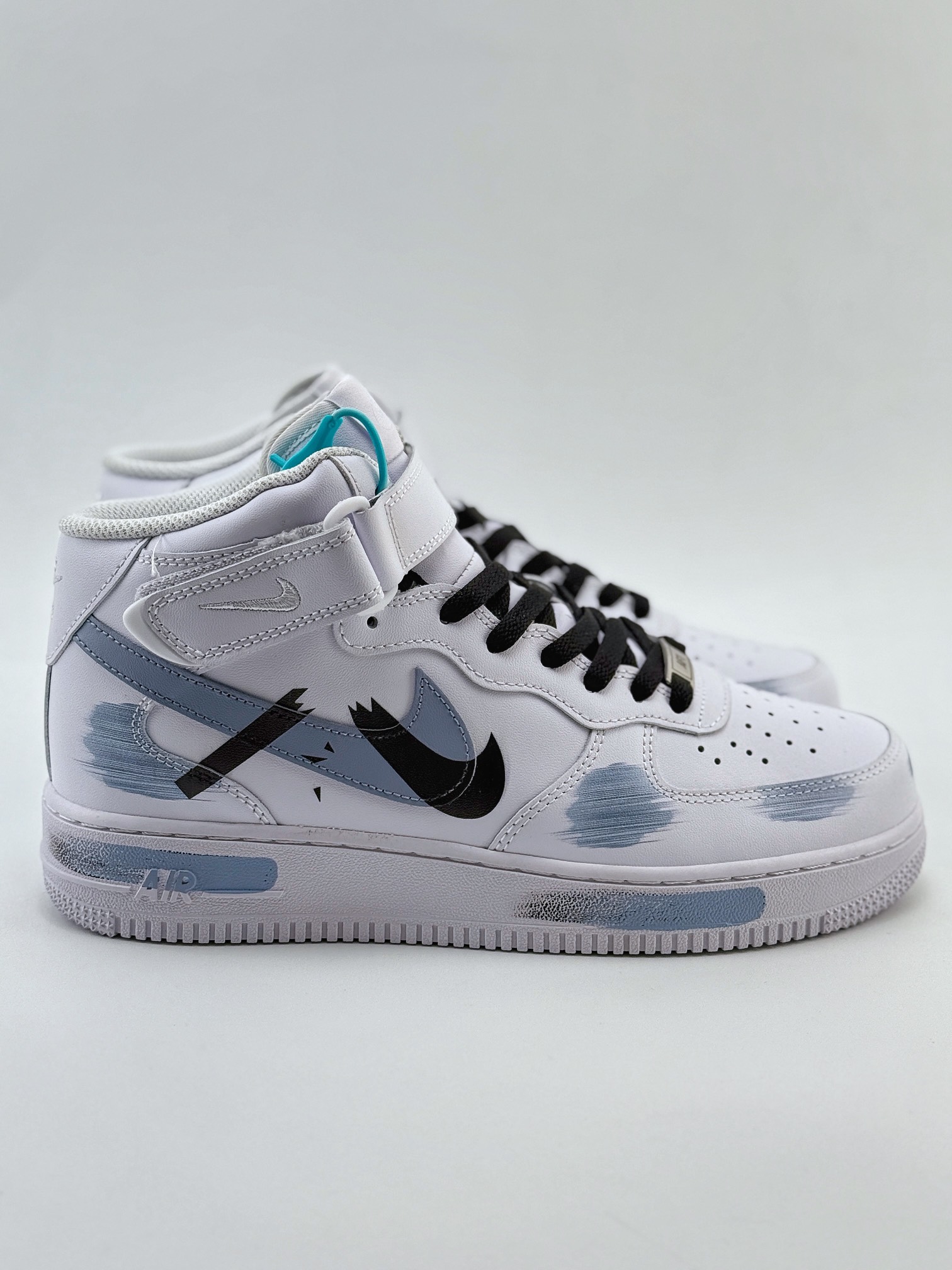 Nike Air Force 1 Mid 07 特色涂鸦 断裂时空三钩 水泥灰白蓝  CW2289-111