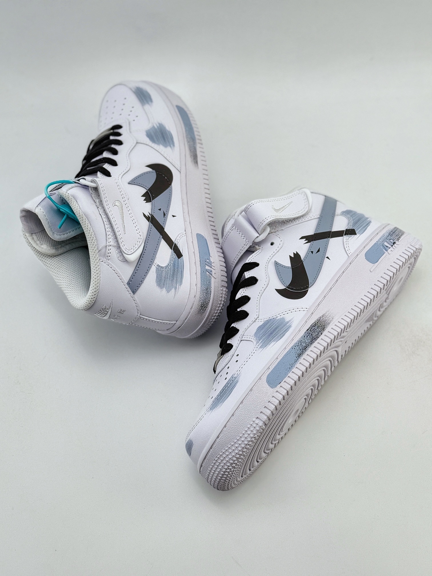 Nike Air Force 1 Mid 07 特色涂鸦 断裂时空三钩 水泥灰白蓝  CW2289-111