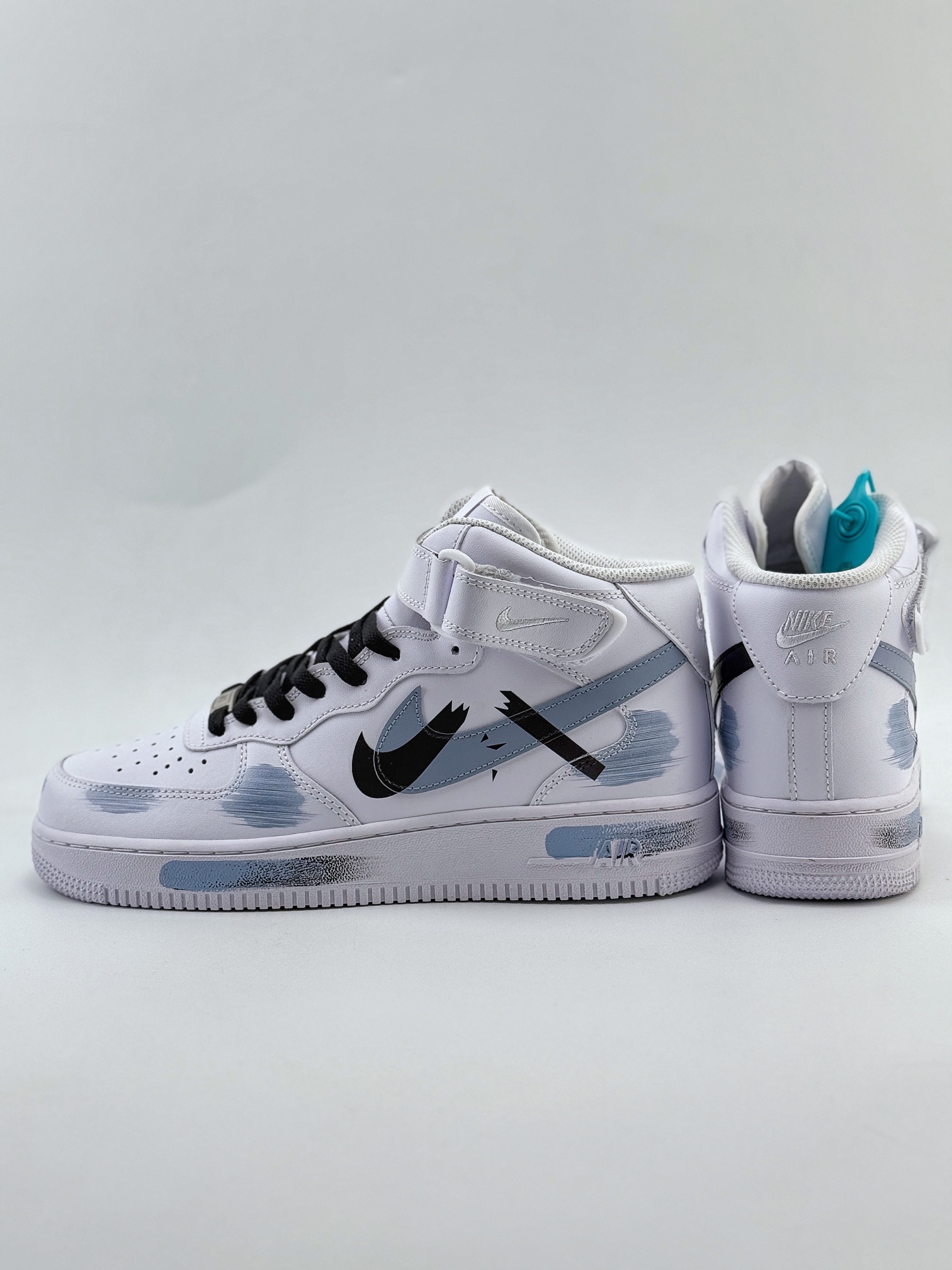 Nike Air Force 1 Mid 07 特色涂鸦 断裂时空三钩 水泥灰白蓝  CW2289-111