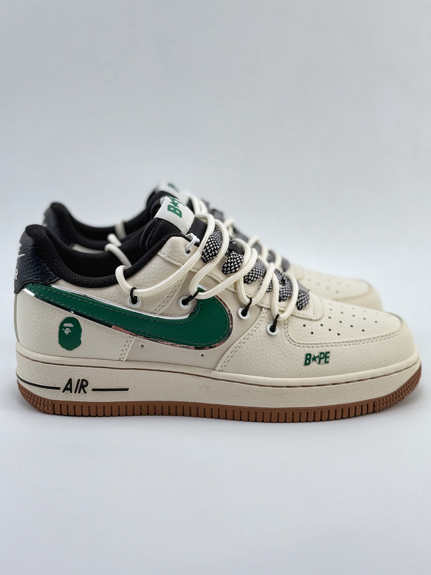 Nike Air Force 1 Low 07 x BAPE 米绿绑带满天星  SJ1198-100