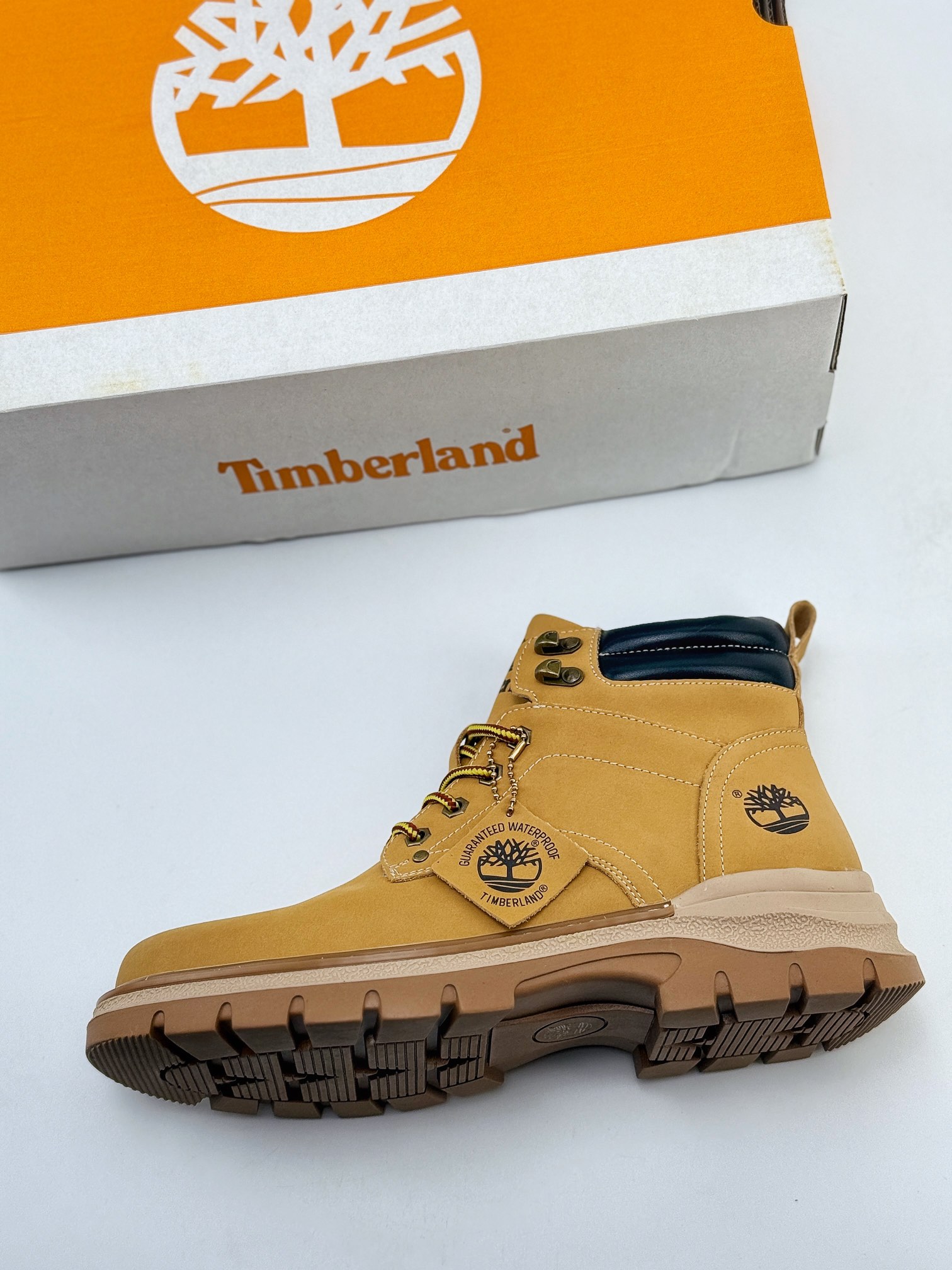 新货#Timberland添柏岚/天伯伦户外高帮休闲大黄靴系列