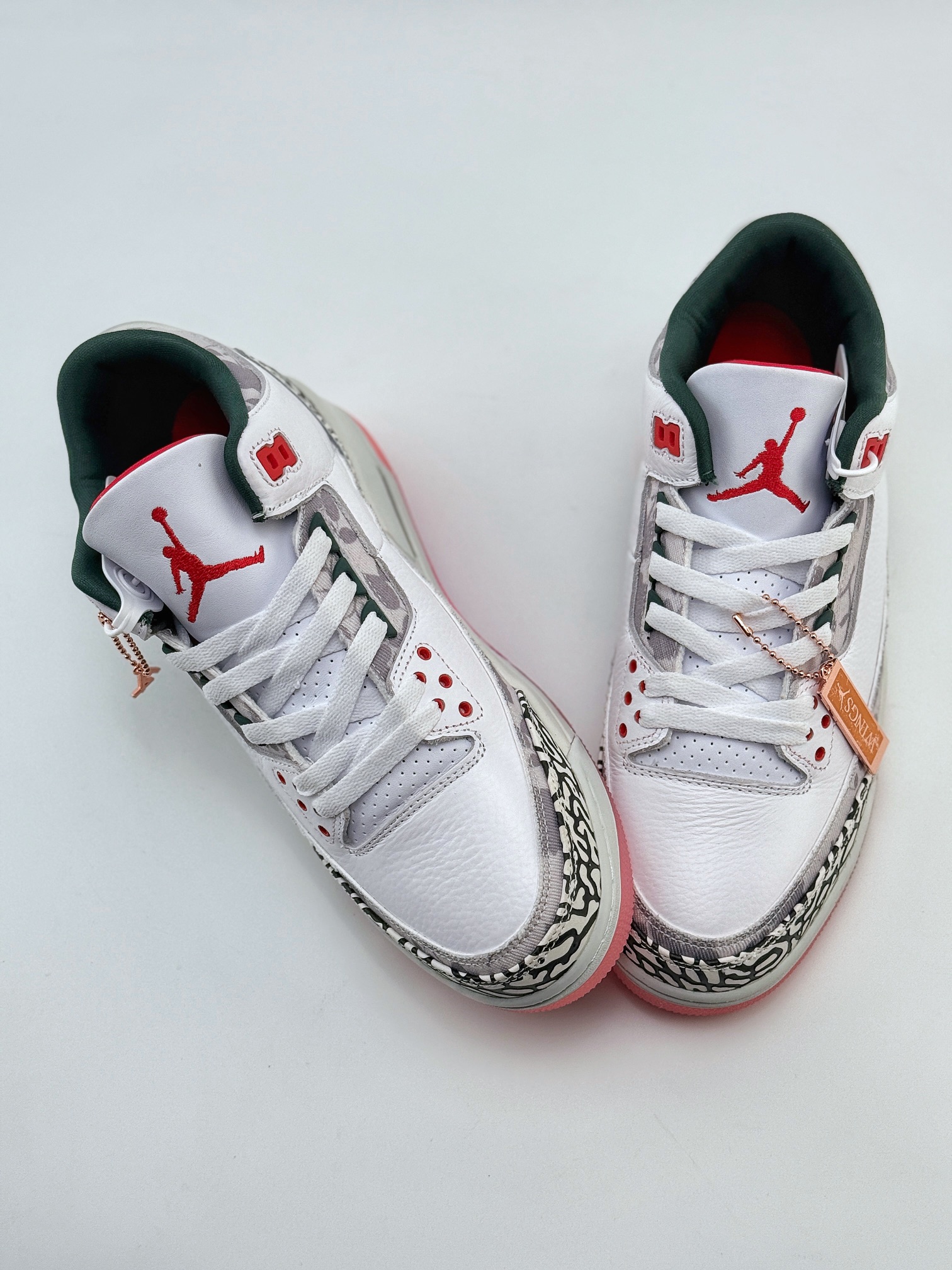 Air Jordan 3 Retro ”Wings Foundation” 复刻巴黎 HM6993-100