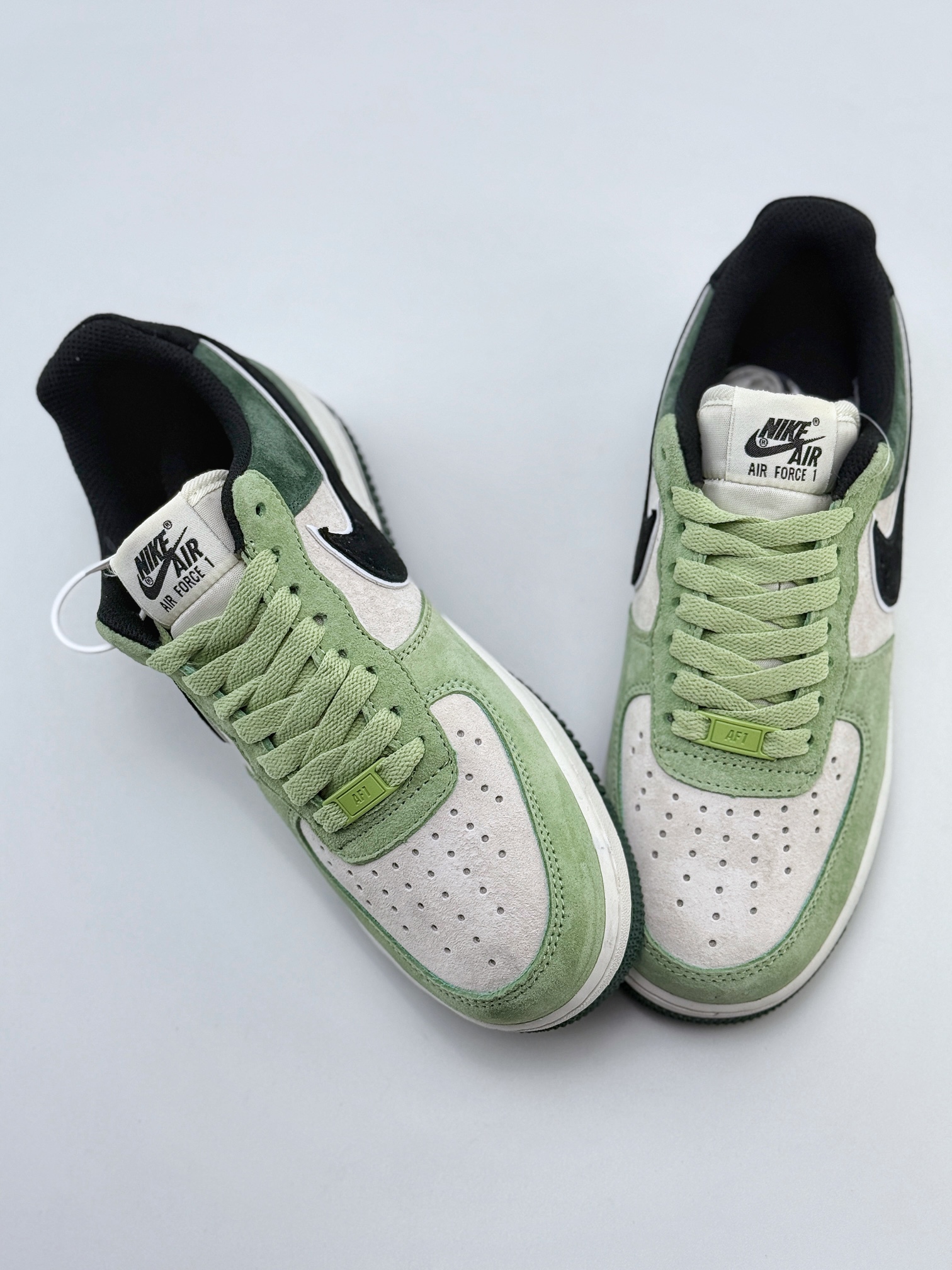 Nike Air Force 1 Low 07 路飞 灰绿黑翻毛  LF8989-333