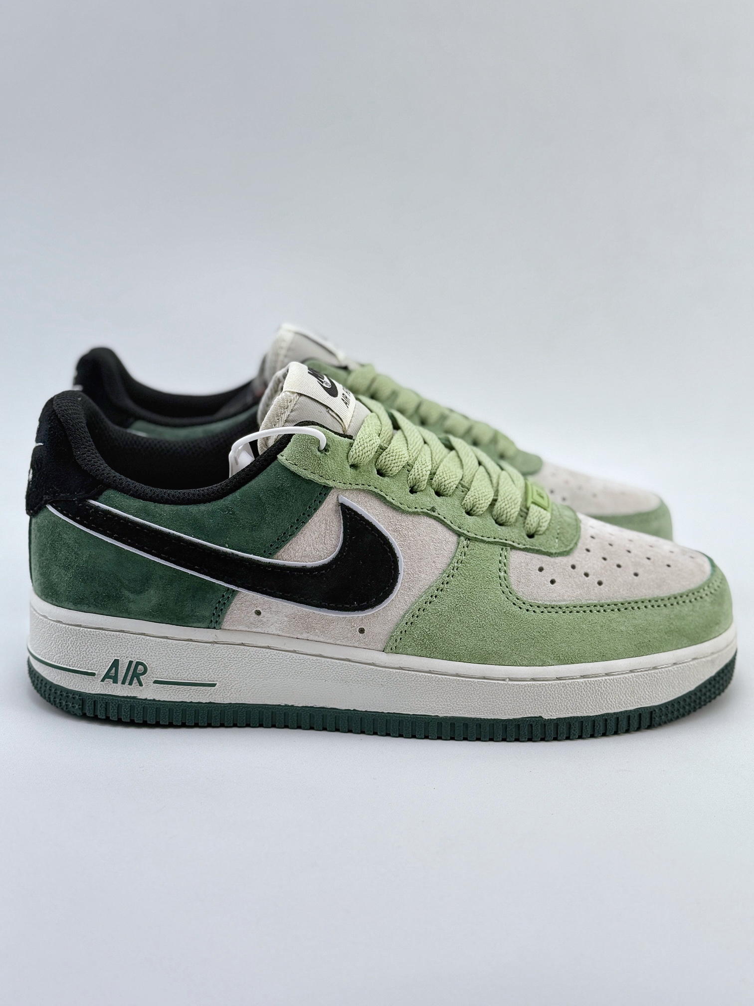 Nike Air Force 1 Low 07 路飞 灰绿黑翻毛  LF8989-333