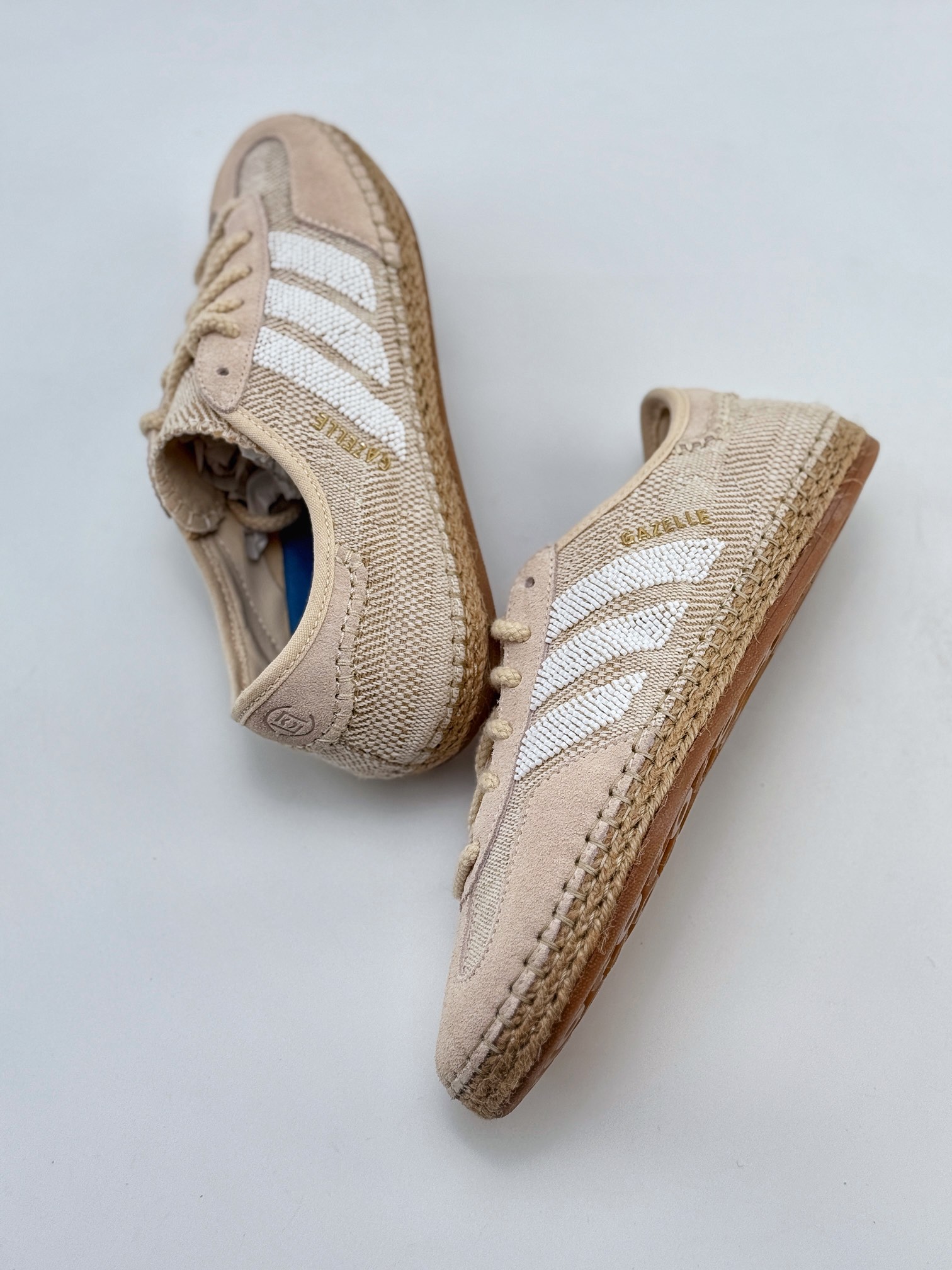 adidas Originals Gazelle x CLOT ”HALO IVORY” 米色 三叶草休闲防滑耐磨低帮板鞋  IH3144