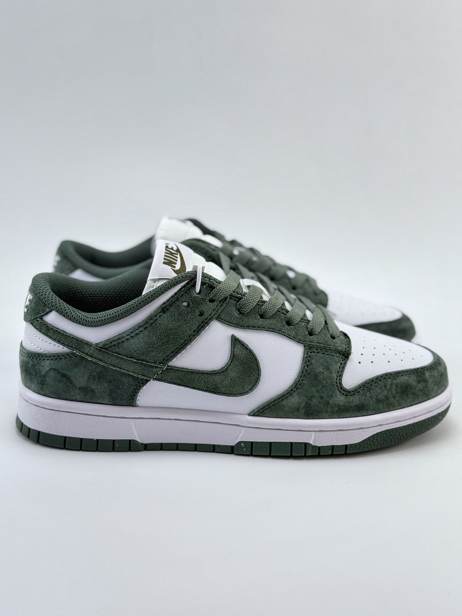 NIKE SB Dunk Low Next Nature ”Green Suded” 白绿  HJ7673-002