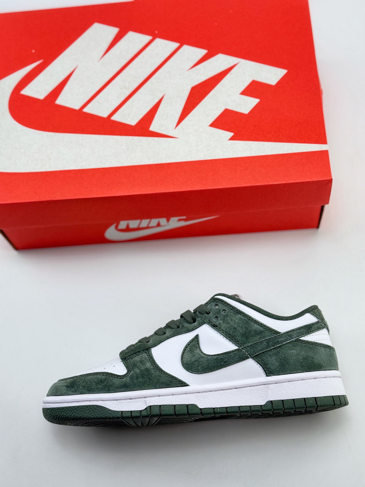 NIKE SB Dunk Low Next Nature ”Green Suded” 白绿  HJ7673-002