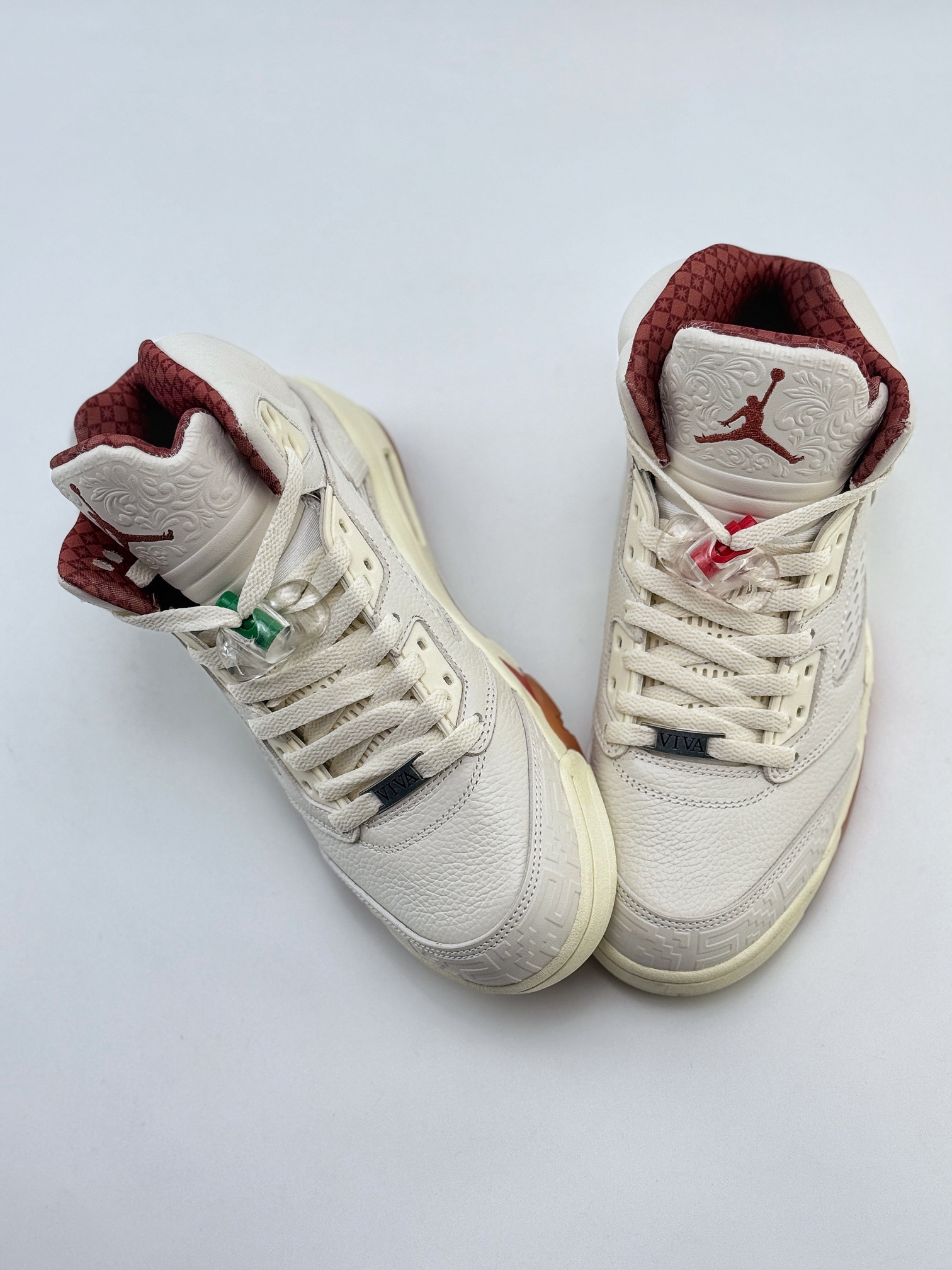 Air Jordan 5 Retro ”EL GRITO” 米色 HF8833-100