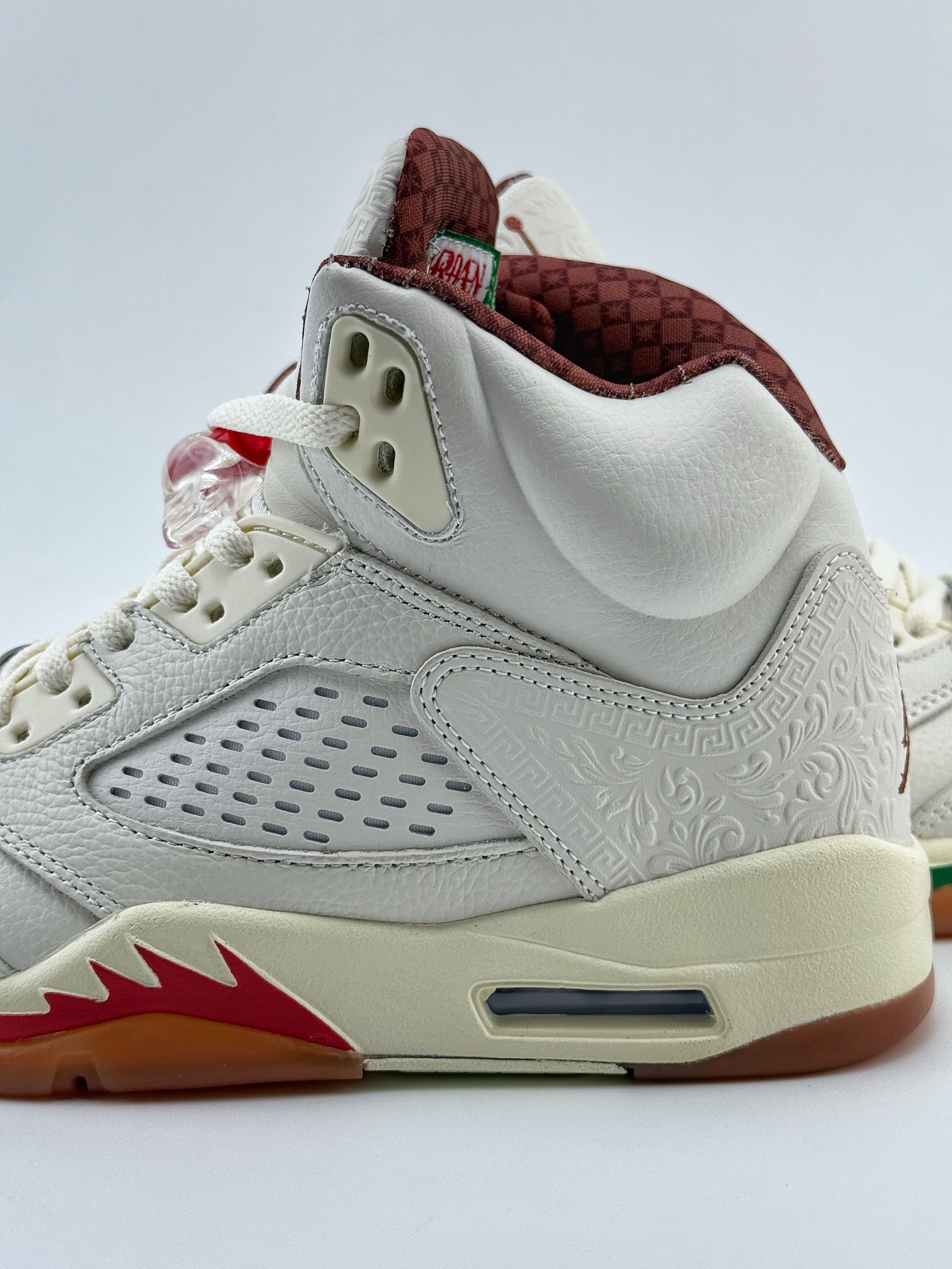 Air Jordan 5 Retro ”EL GRITO” 米色 HF8833-100