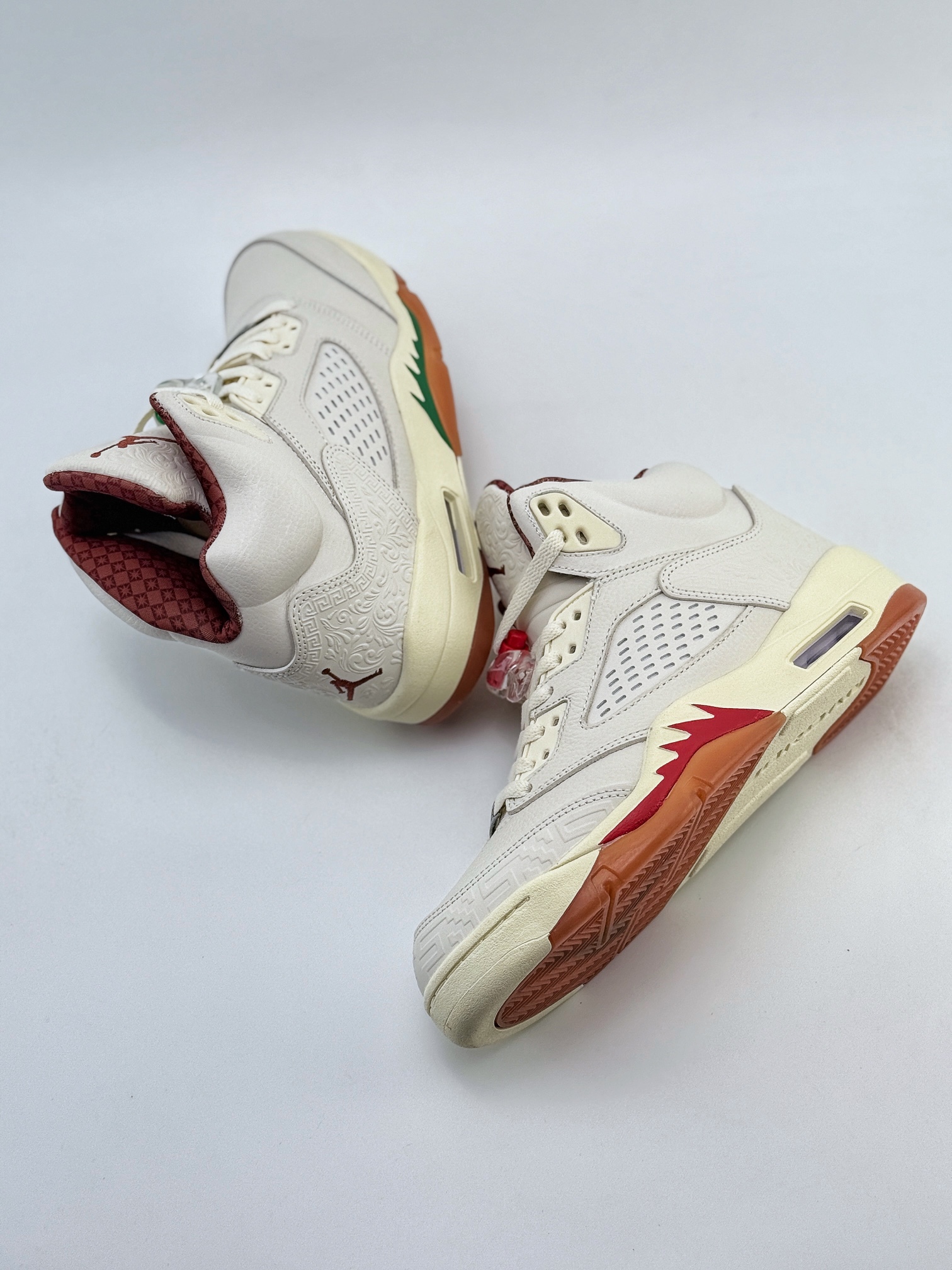 Air Jordan 5 Retro ”EL GRITO” 米色 HF8833-100