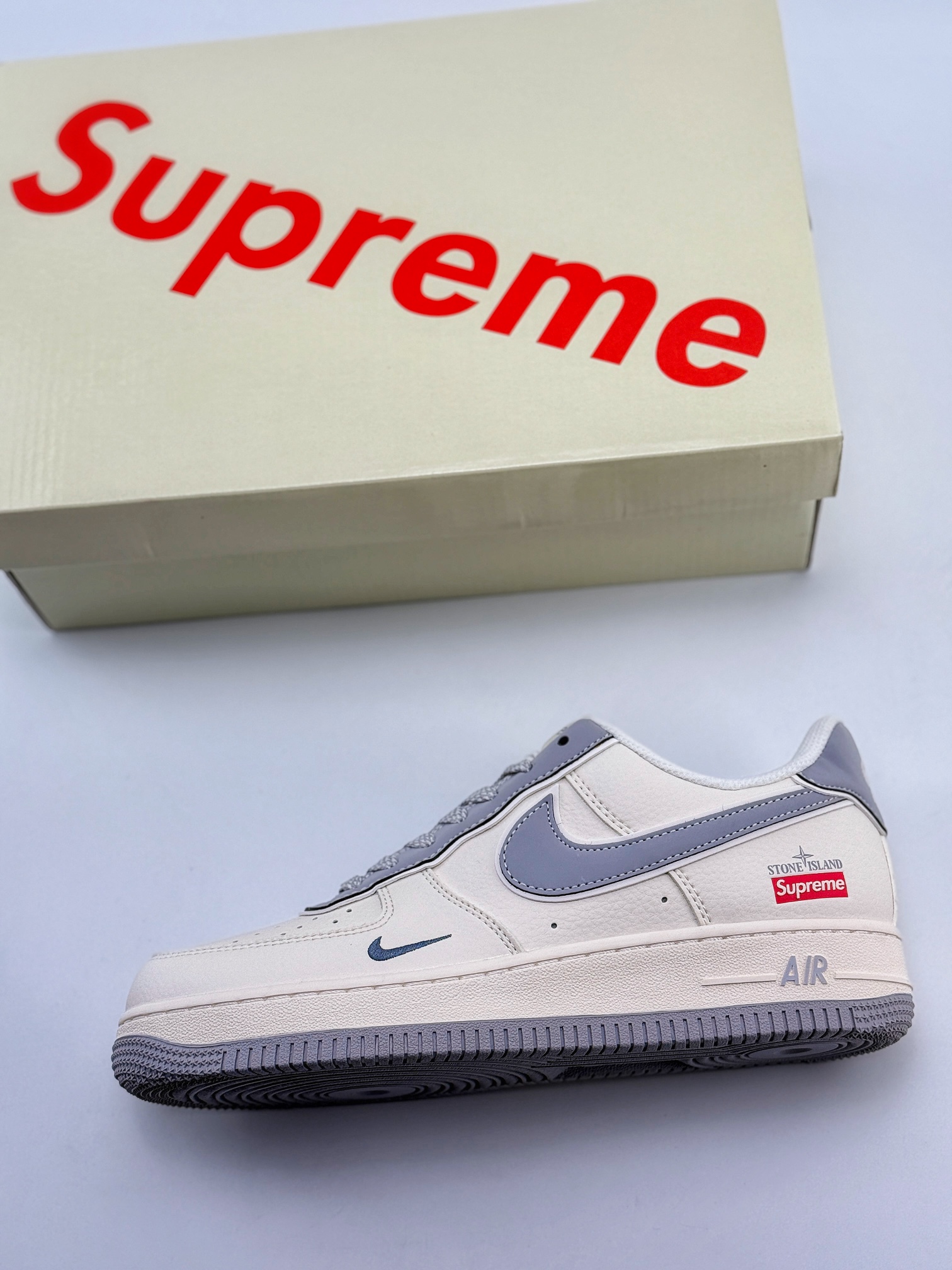 Nike Air Force 1 Low 07 x Supreme x Stone Island 米银满天星  BB1616-303