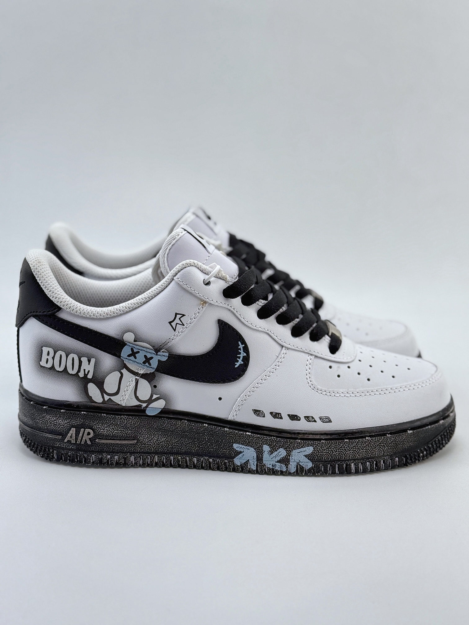 Nike Air Force 1 Low 07 白黑涂鸦 ZH0316-037