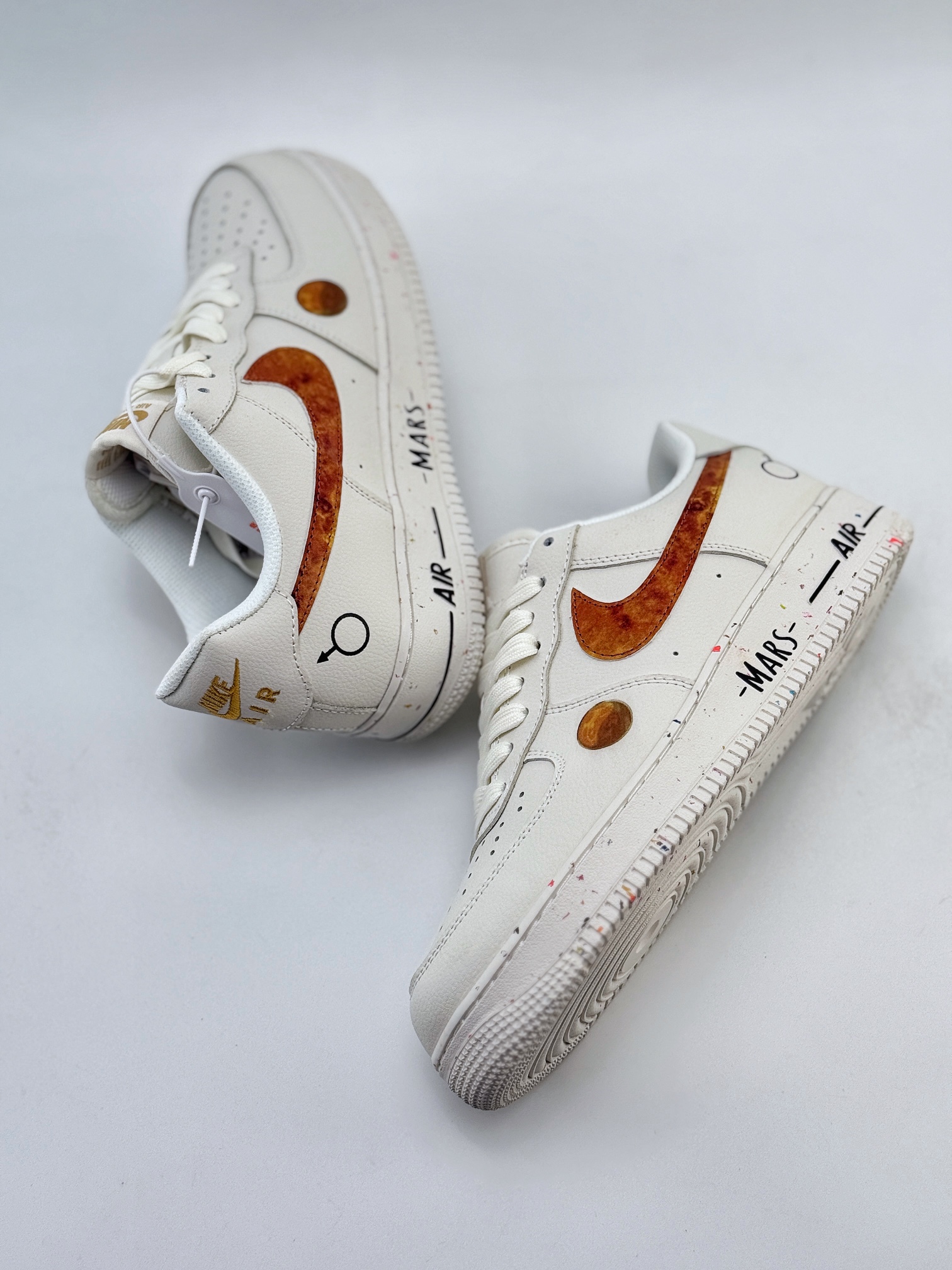 Nike Air Force 1 Low 07 白红涂鸦 火星  XQ-2481822