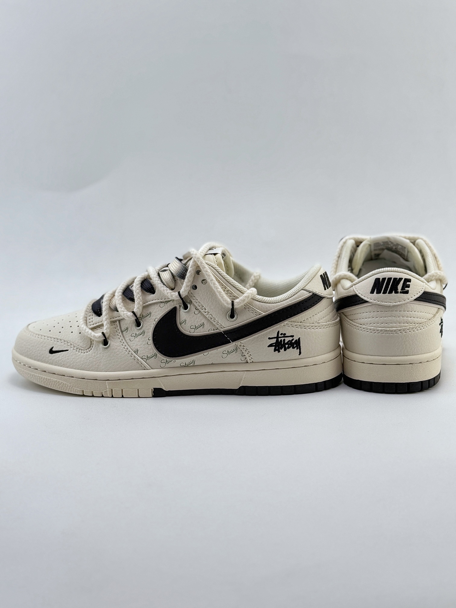 Nike SB Dunk Low x Stussy 白黑小钩绑带  SJ2068-297