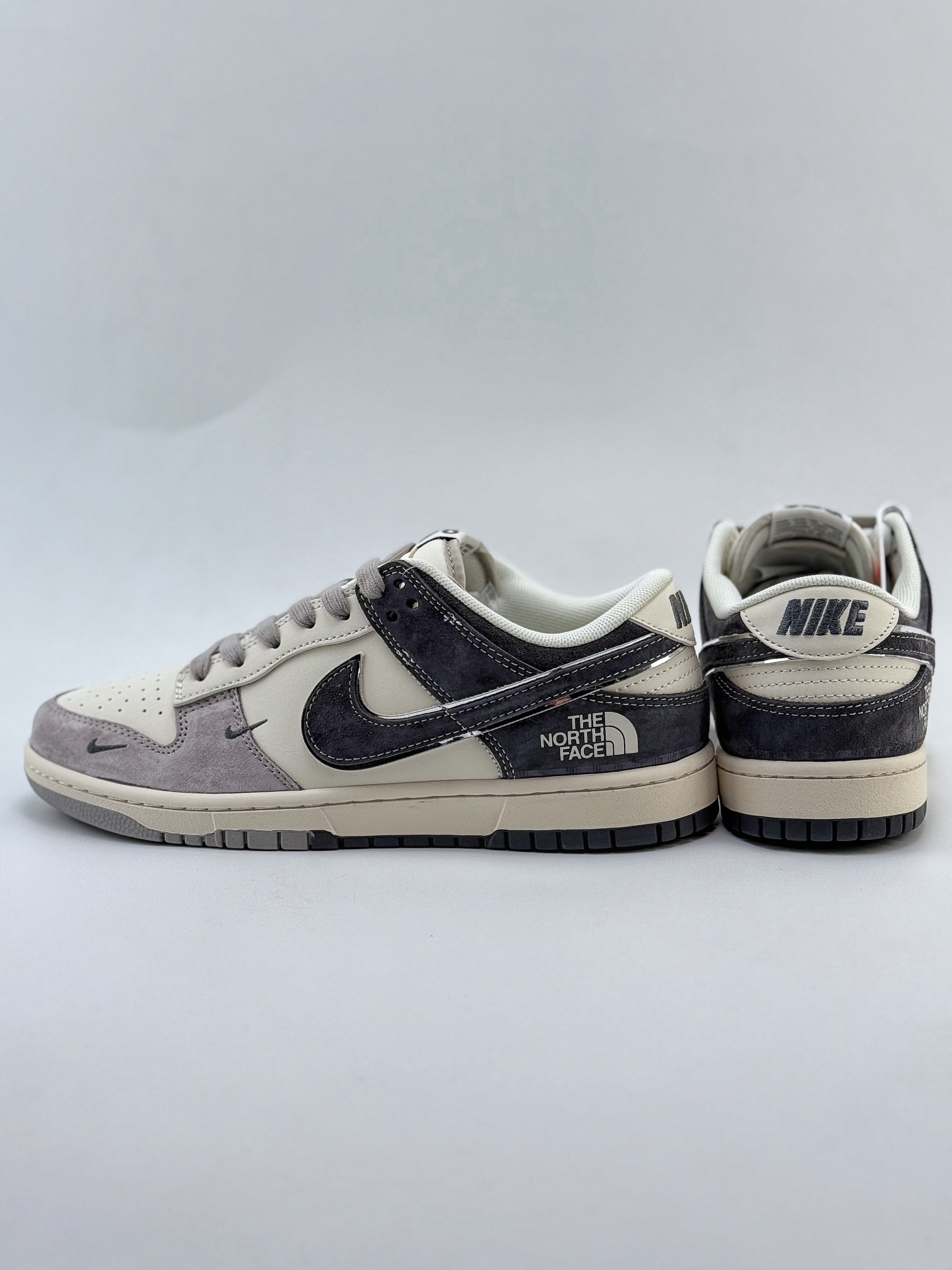 Nike SB Dunk Low x The North Face 米灰黑  DQ1098-519